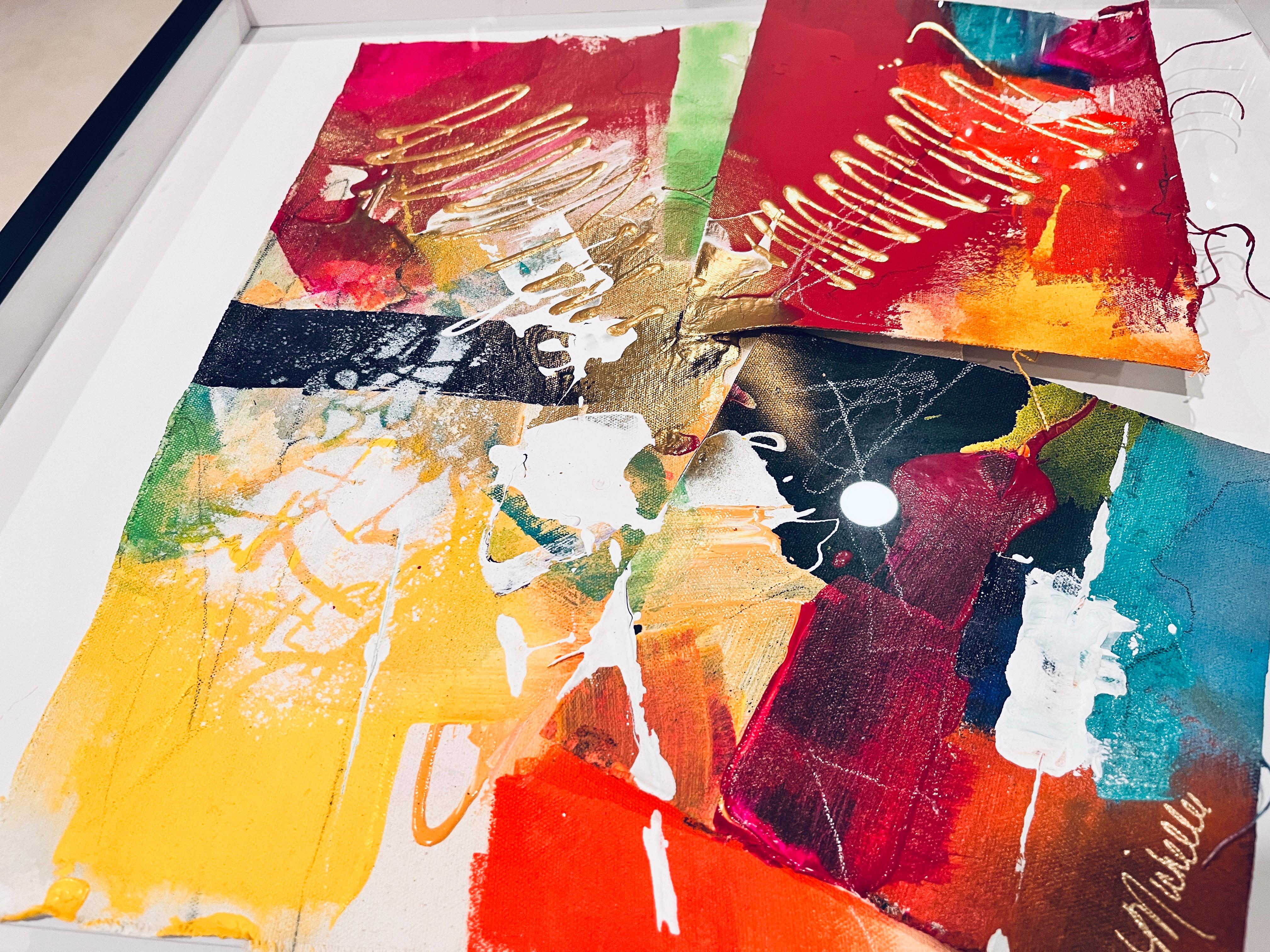 Rhythmic Chaos - Ausgefallen, Modern, Stilvoll, Roh, Rot, Lebendig, Aufstrebend, Straße (Beige), Abstract Painting, von Michelle Thomas Artist