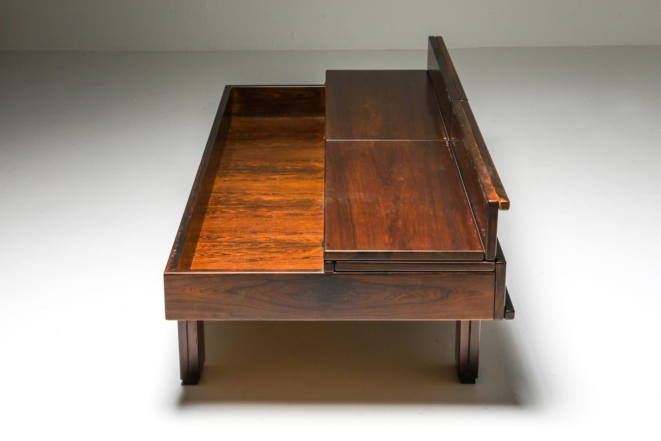 Michelluci Walnut Coffee Table with Storage In Excellent Condition In Antwerp, BE