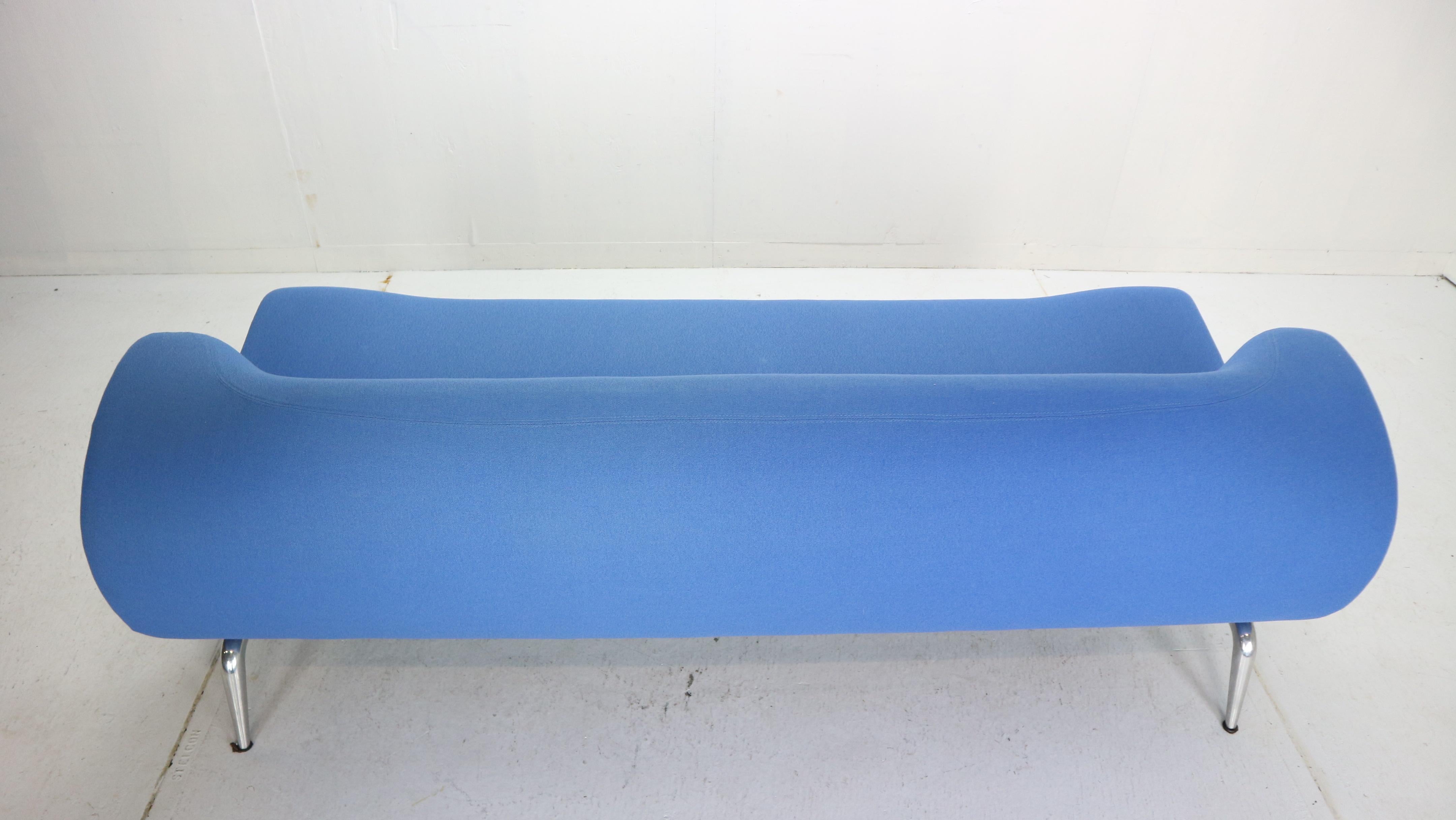 Michiel Van Der Kley C-725 Bird Sofa for Artifort In Good Condition In The Hague, NL