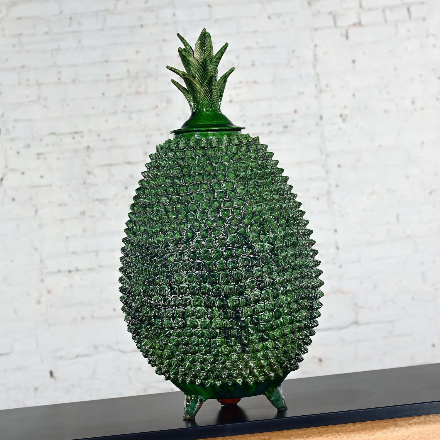 Magnificent Michoacan large or overscale green glazed clay pottery pineapple jar/sculpture Made in Mexico in the style of Hilario Alejos Madrigal. Beautiful condition, keeping in mind that this is vintage and not new so will have signs of use and