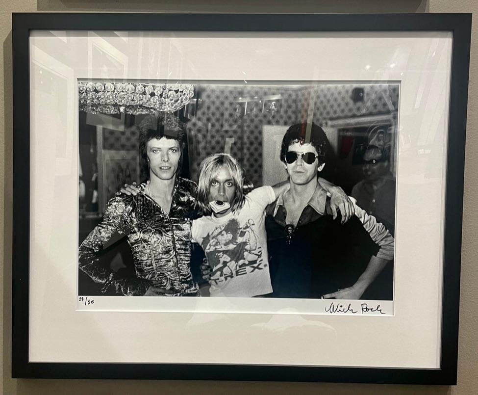 David Bowie, Iggy Pop & Lou Reed, Londoner Dorchester Hotel, 1972 von Mick Rock im Angebot 1