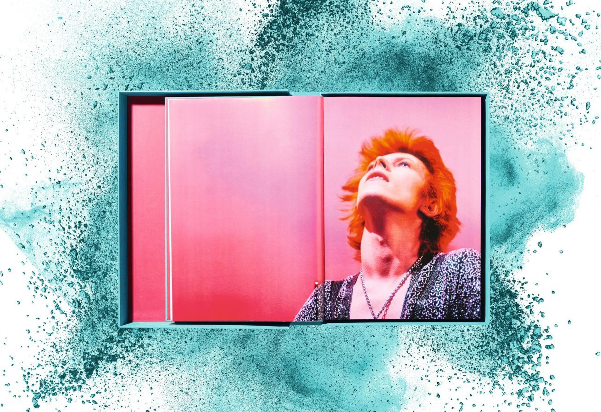 David Bowie - Limited TASCHEN Art Edition with Hand-Signed Pigment Print - New For Sale 2