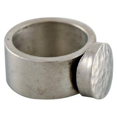 Retro Micke Berggren, Sweden, Modernist Designer Ring in Hammered Pewter, Late 20th C