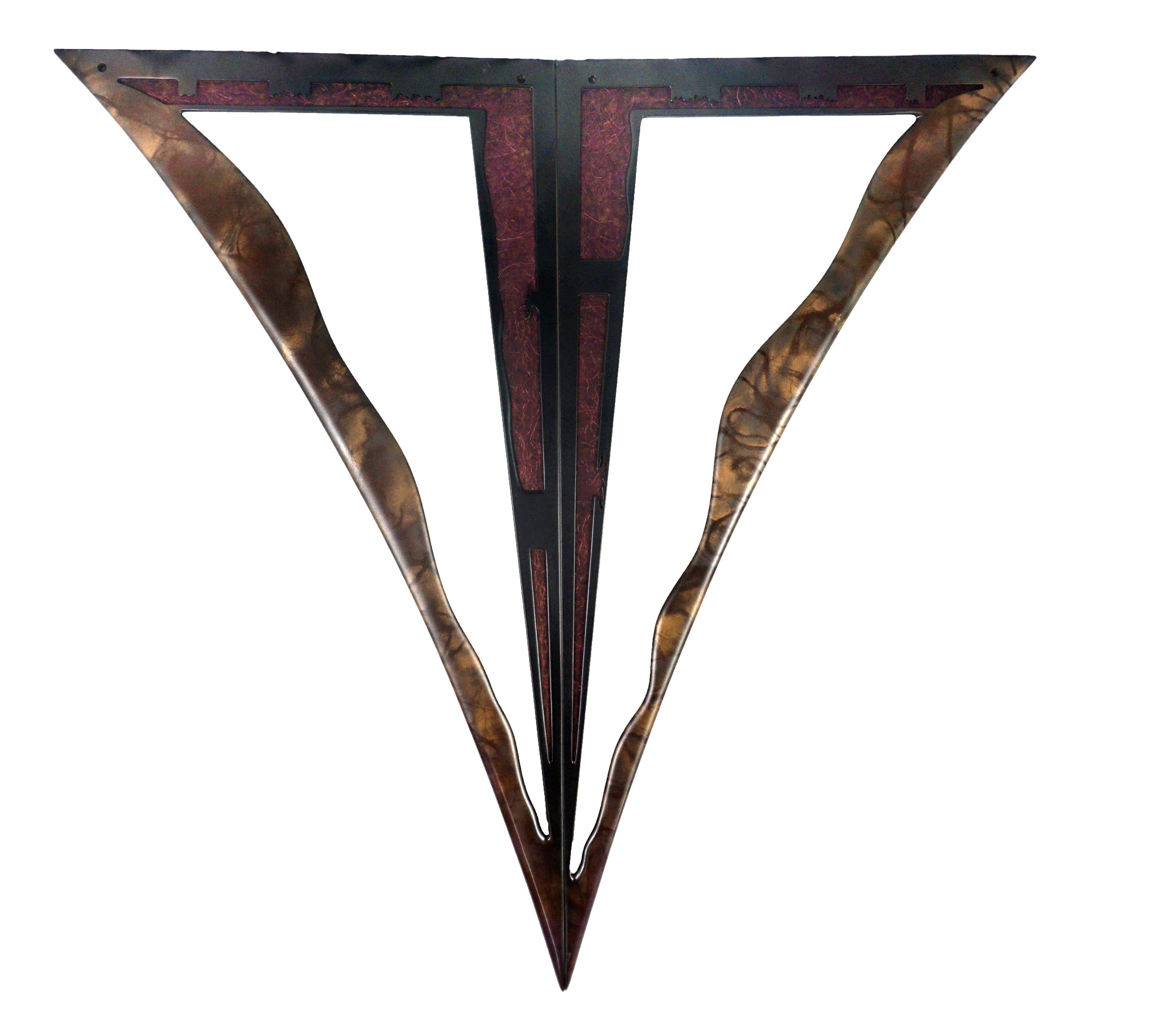 Scultura astratta appesa - Due triangoli di Mickey "Kano" Kane
