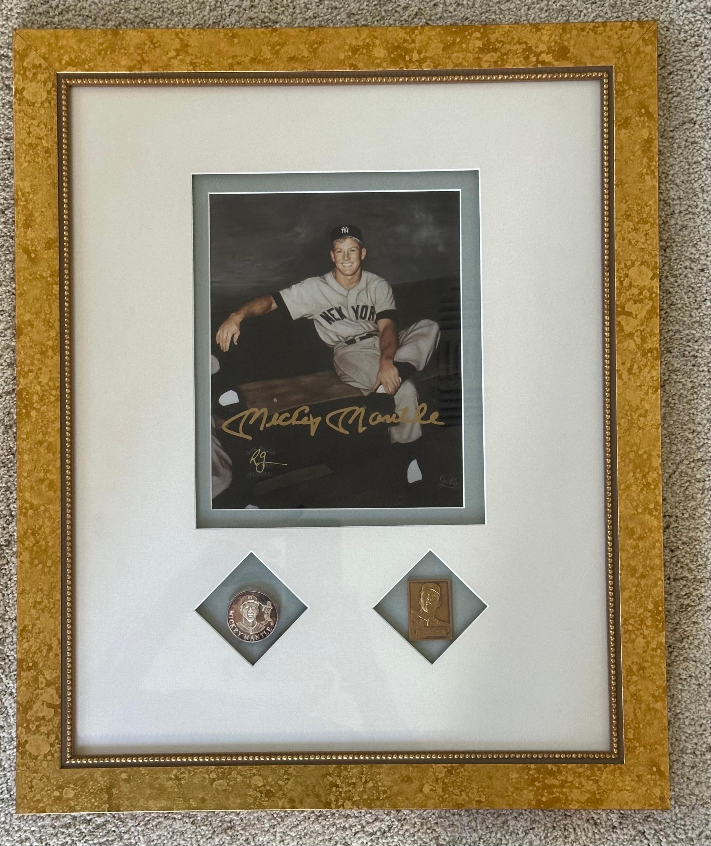 Mickey Mantle / New York Yankees, signierte Fotografie von Ray Gallo (amerikanisch) im Angebot