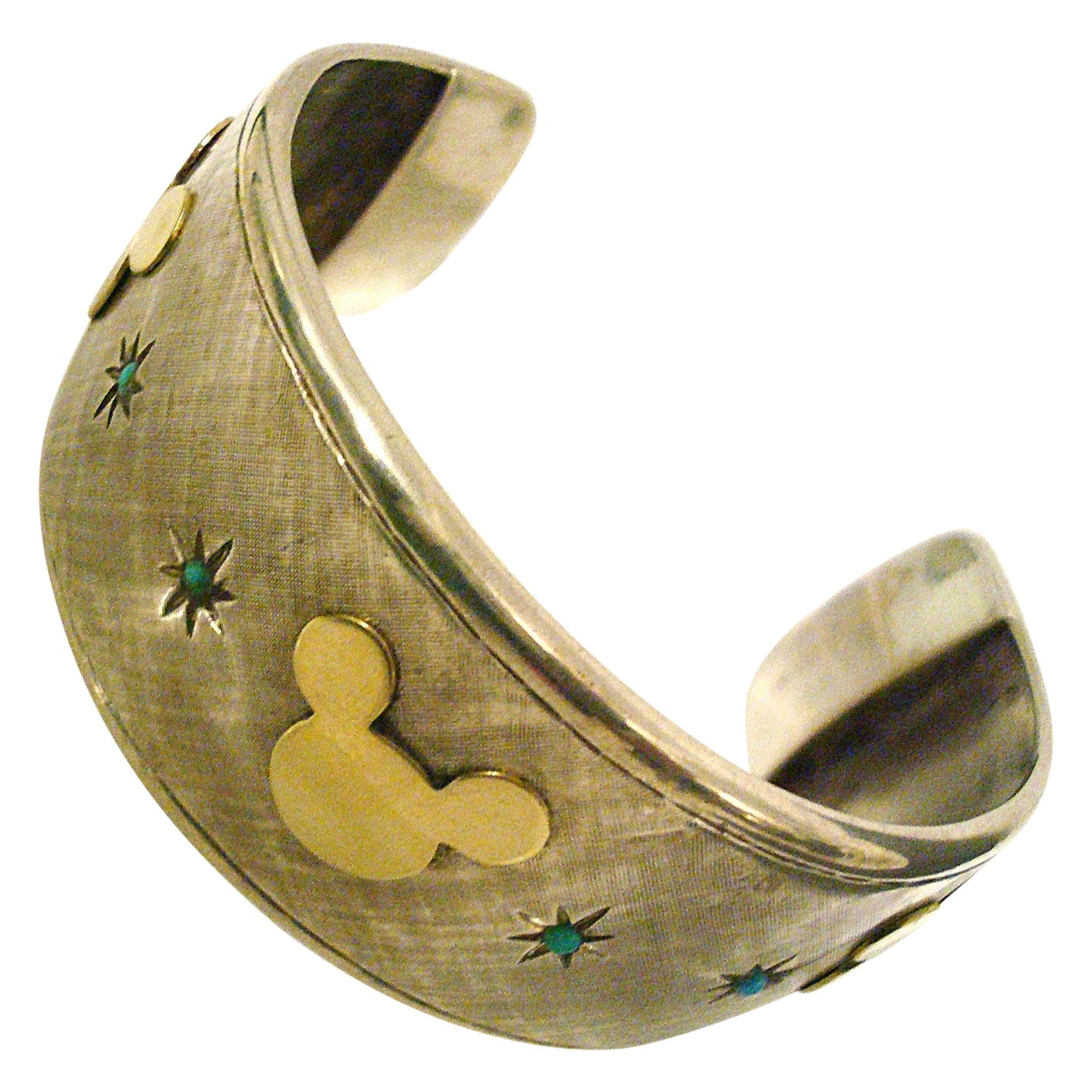 Bracelet manchette ouvert Mickey Mouse Buccellati en argent sterling et or jaune en vente