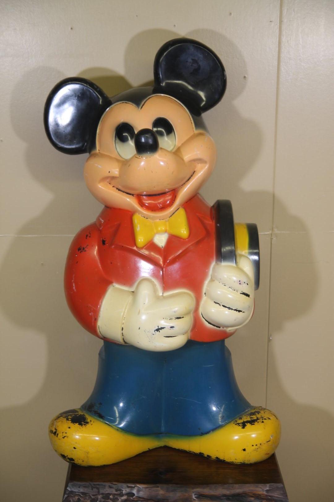 Great oversized Mickey Mouse figurine. This piece was probably a store display from the 60's or 70's. Its in good vintage condition.