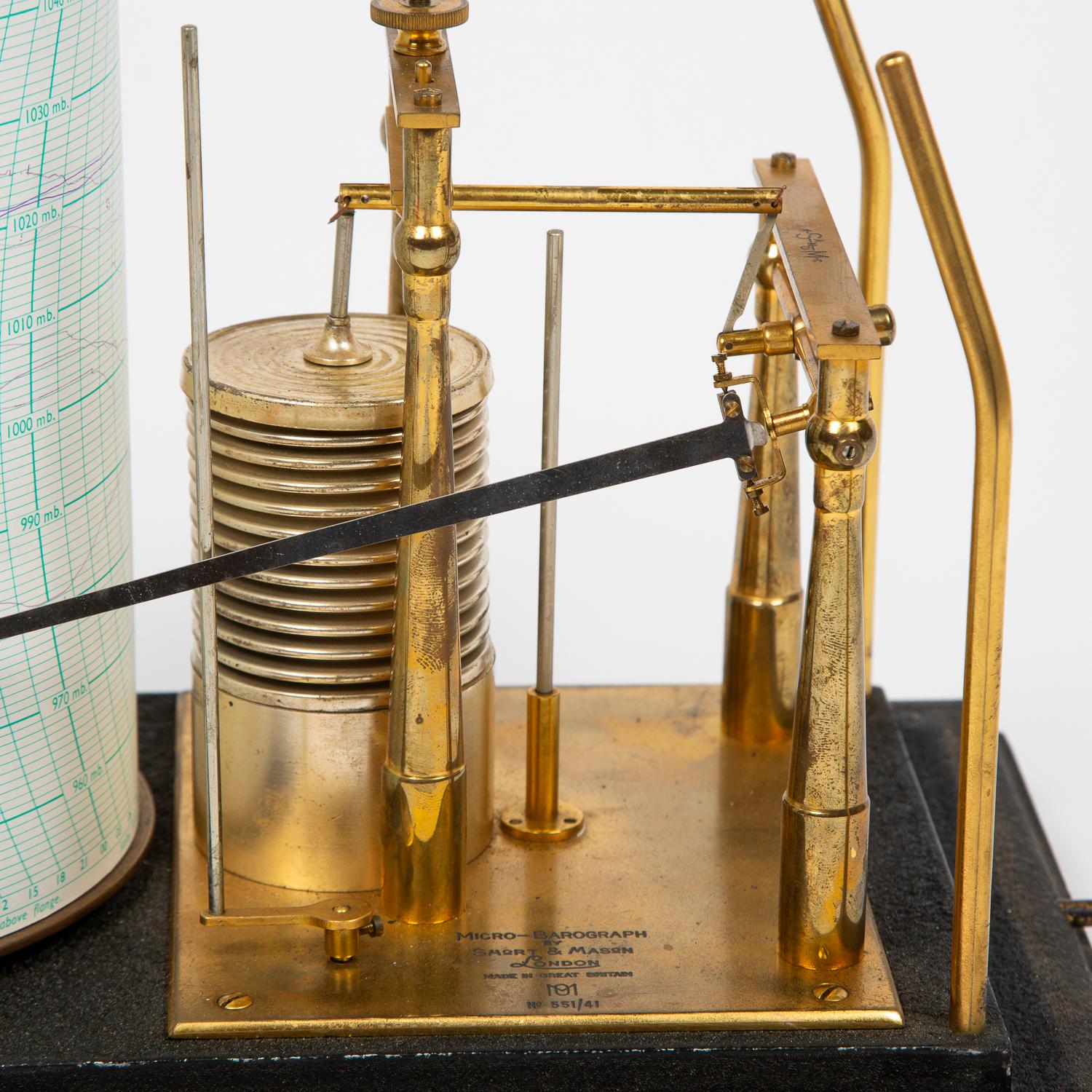 20ième siècle Micro-barographe de Short & Mason de Londres en vente