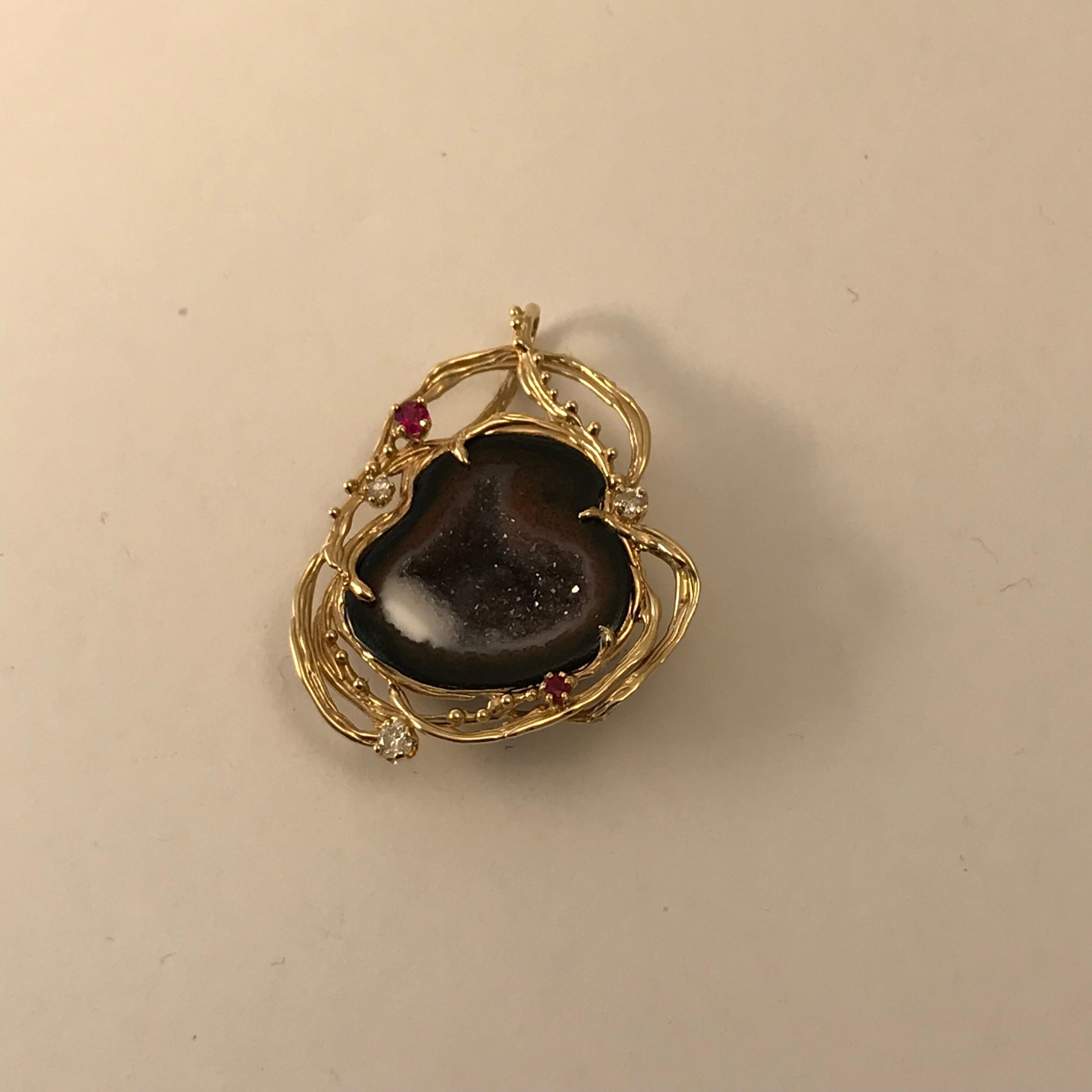 Micro Geode Pendant in 14 Karat Yellow Gold For Sale 1