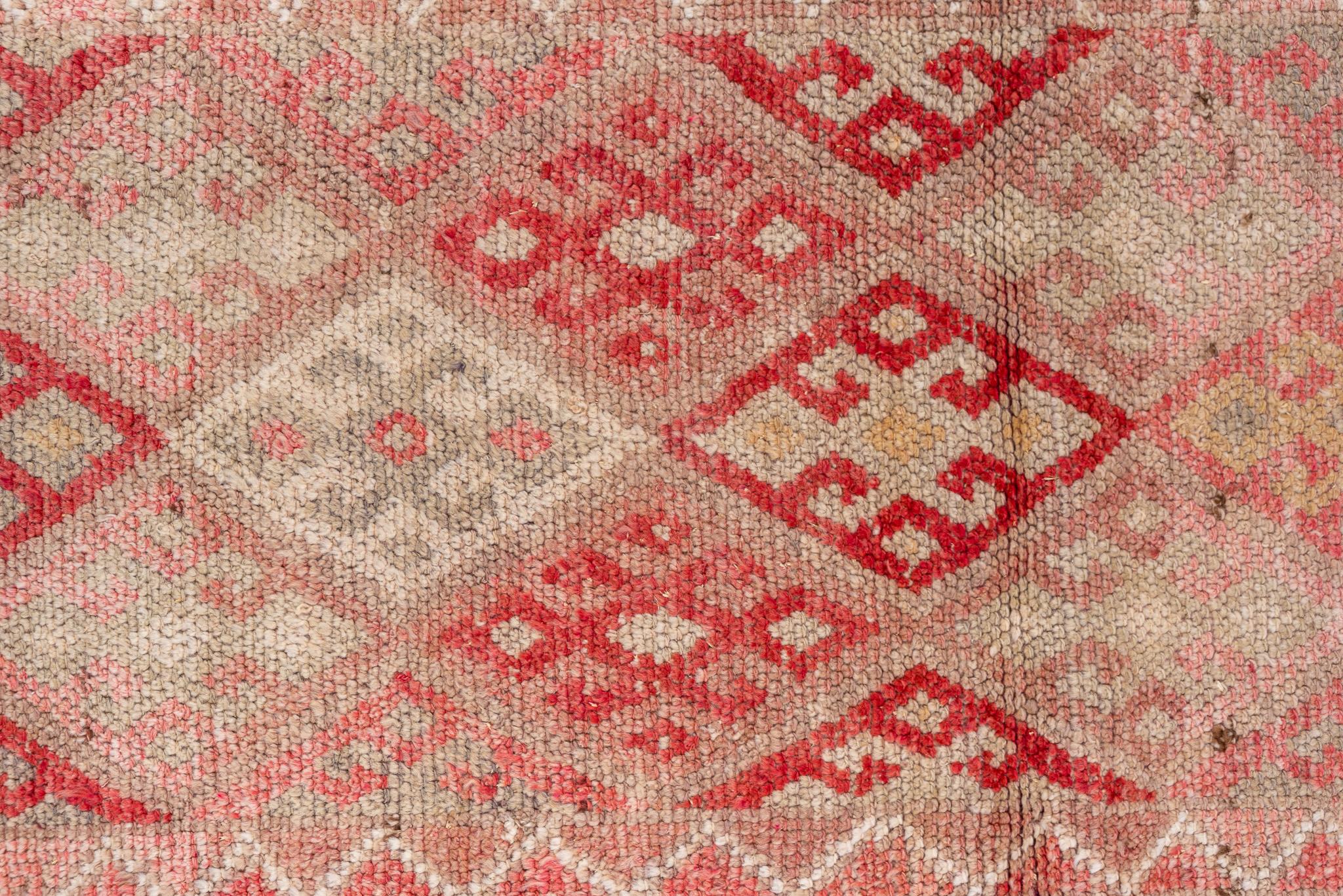 Turco Runner Micro Medallion rosso osso e rosa pastello in vendita