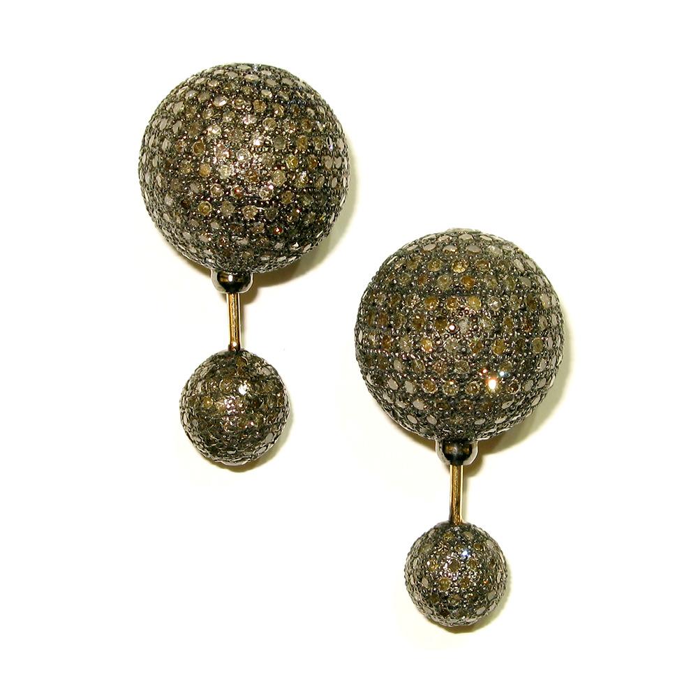 Micro Pave Diamond Ball Tunnel Earring in 18k Gold & Silver In New Condition For Sale In New York, NY