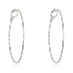 Schmale Creolen aus 14-karätigem Gold mit Diamanten im Micro-Pavé-Stil (1,34 Karat)