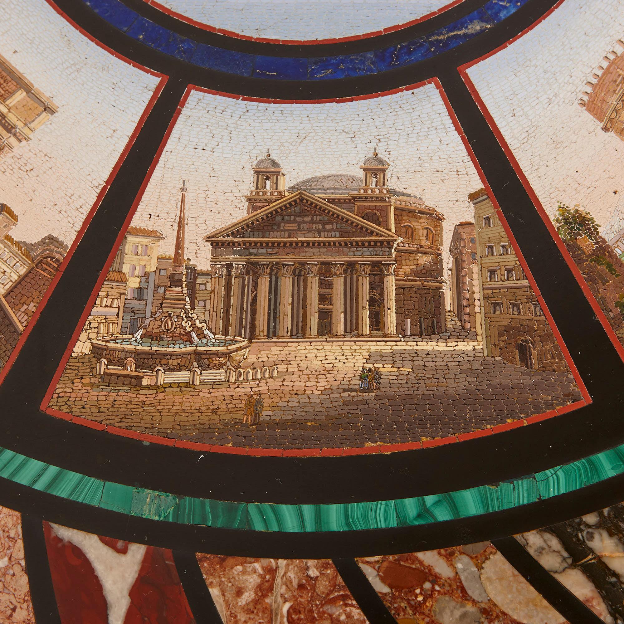 Ébénisé Table circulaire en micromosaïque, attribuée à l'atelier de mosaïque du Vatican en vente