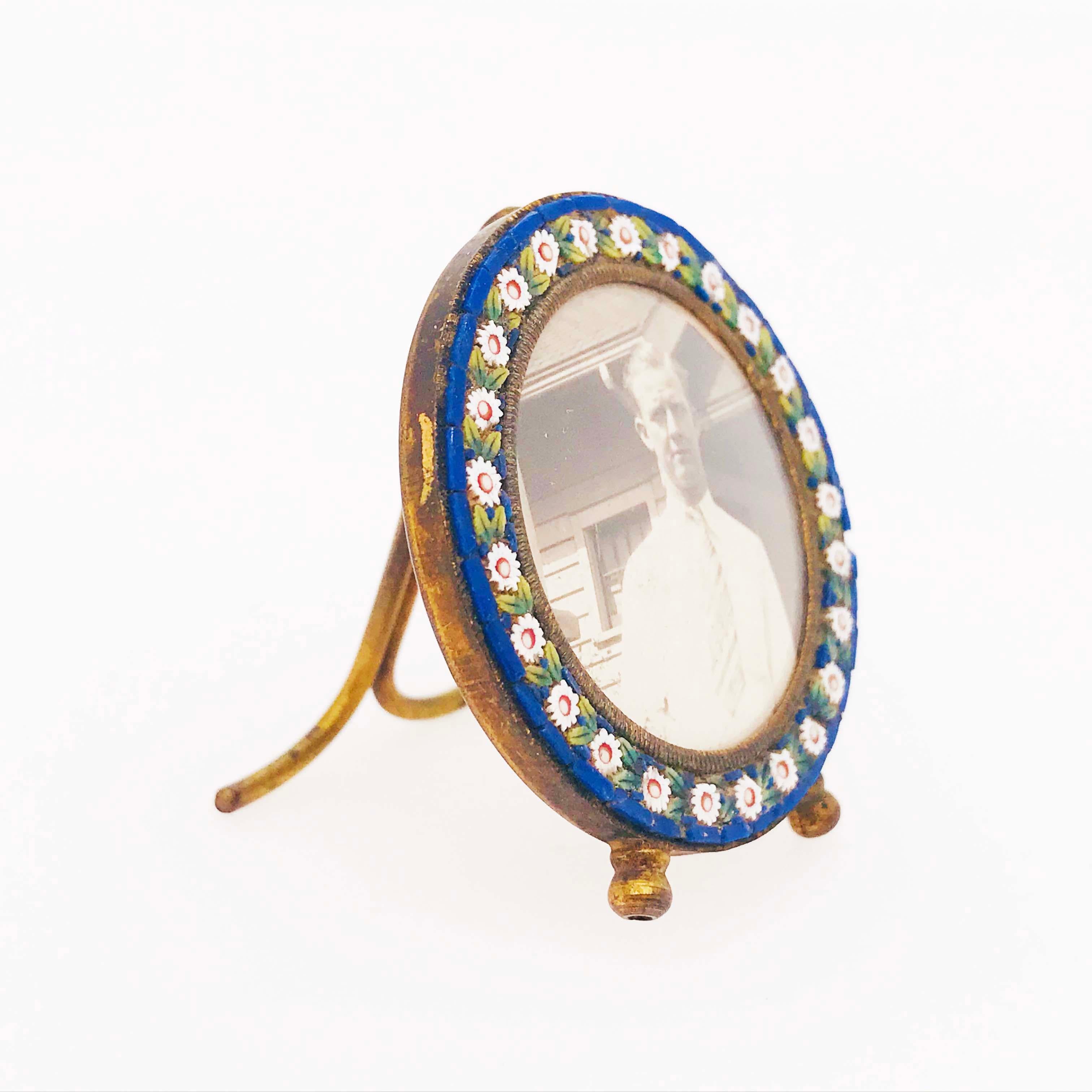 micro mosaic frame