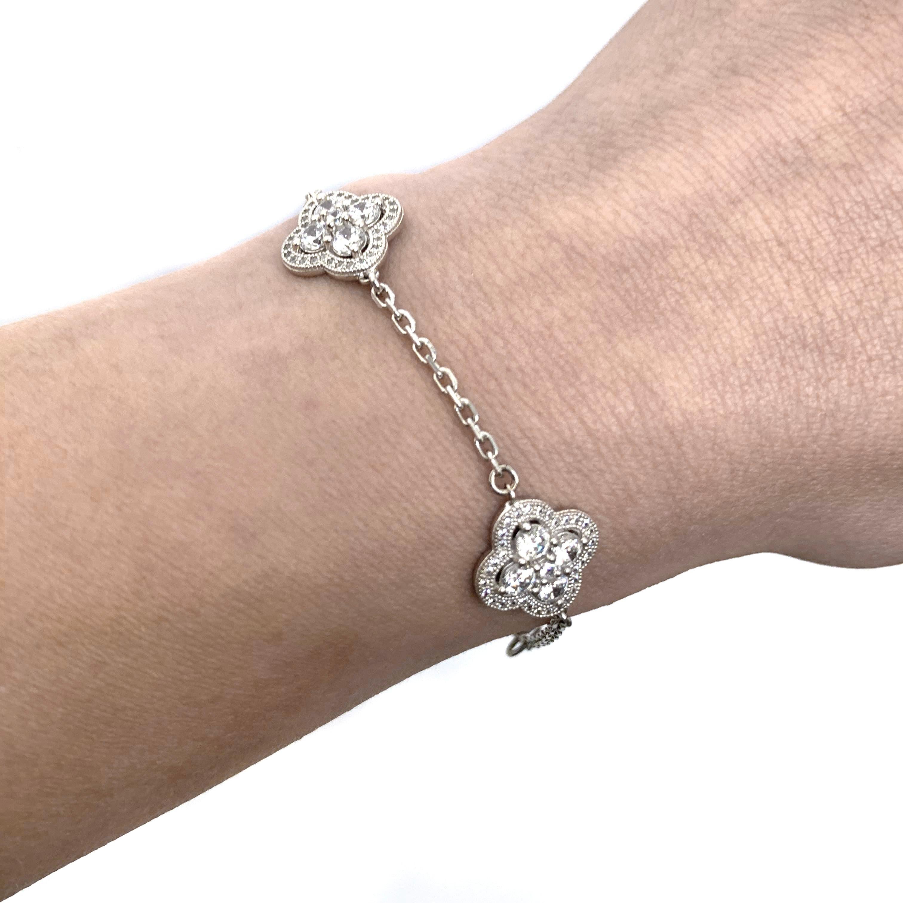 Micropave Faux Diamond Clover Station Bracelet In New Condition In Los Angeles, CA