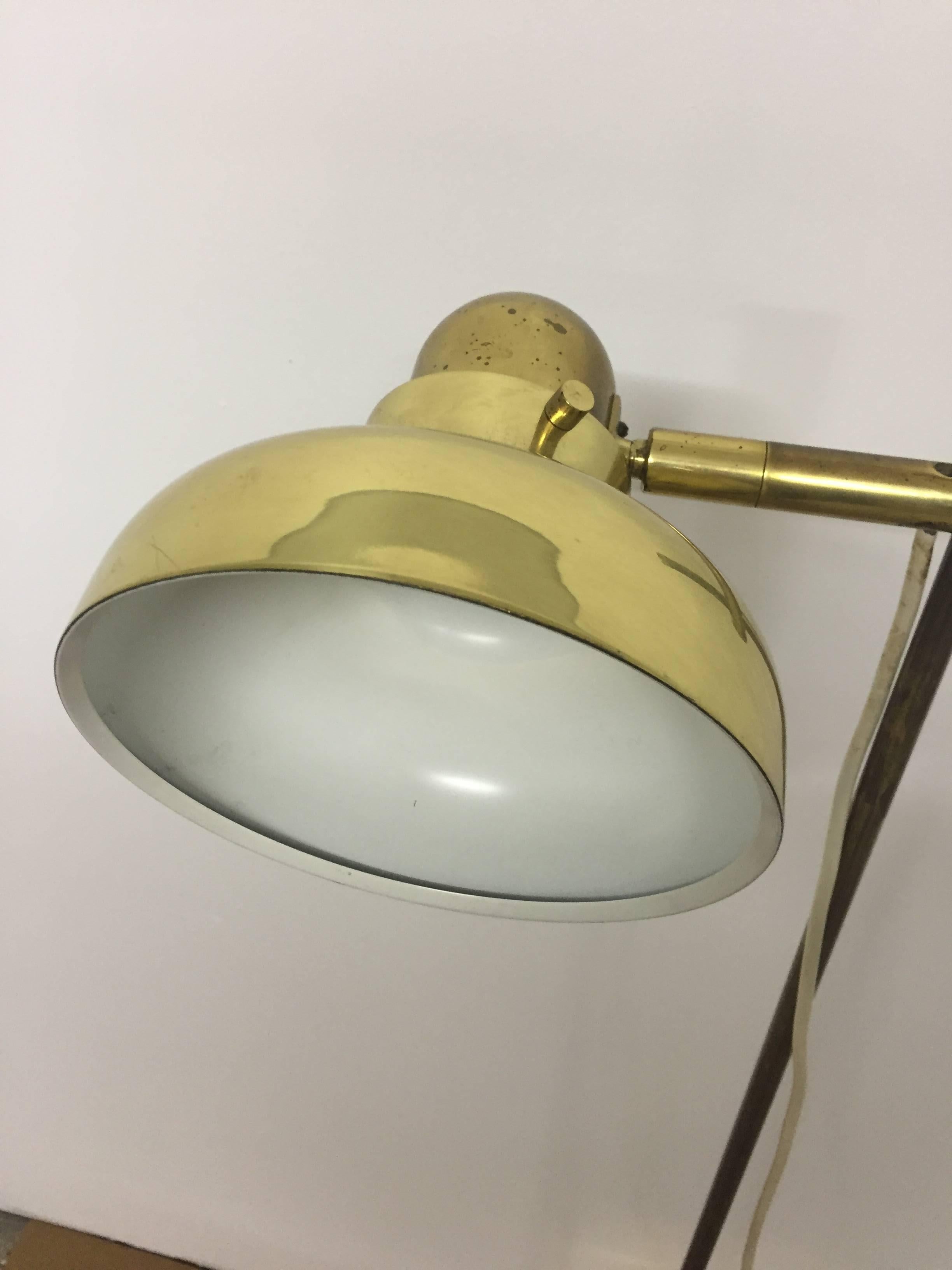 Mid - Century Brass Floor Lamp, Germany, circa 1960s In Good Condition In Wiesbaden, Hessen