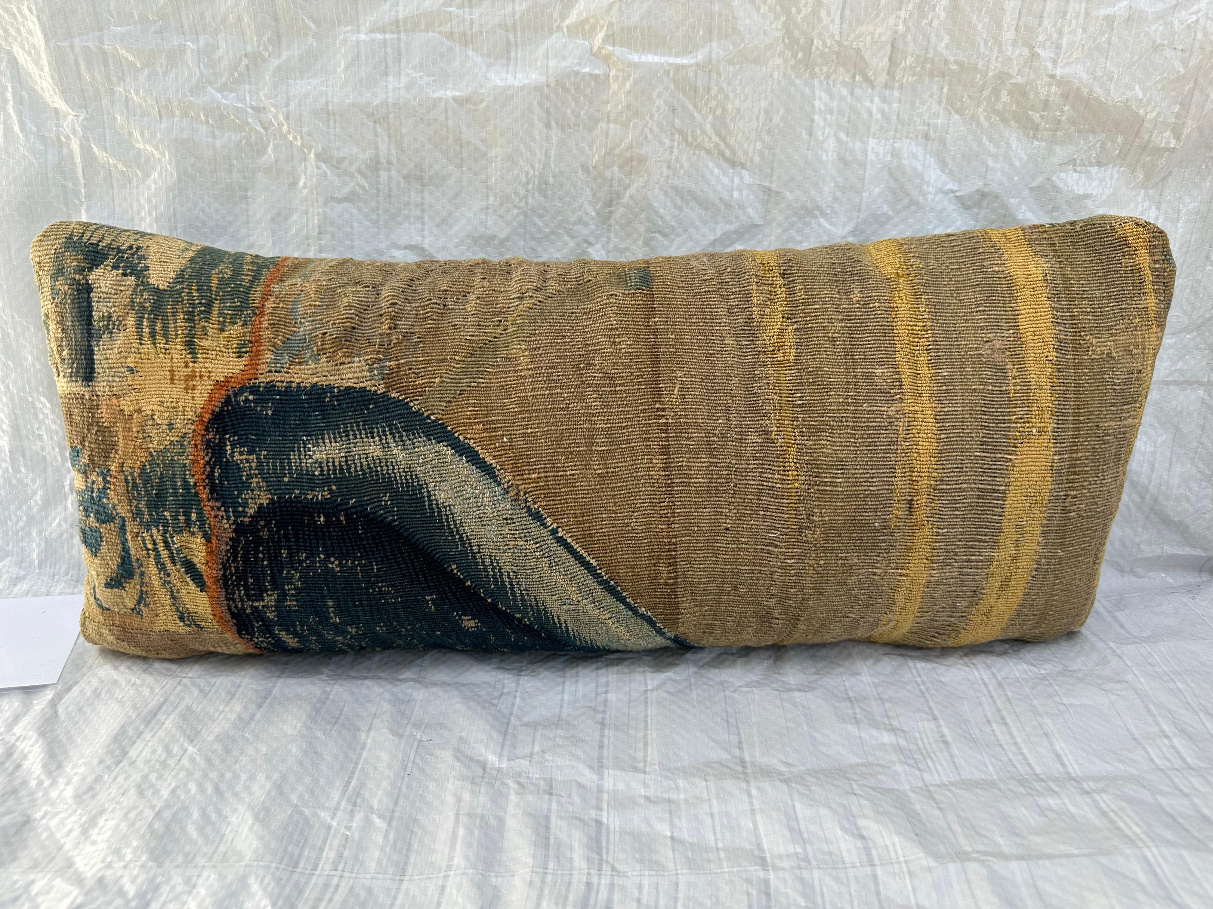 Mid-16th Century Brussels Tapestry Pillow In Good Condition For Sale In Los Angeles, US