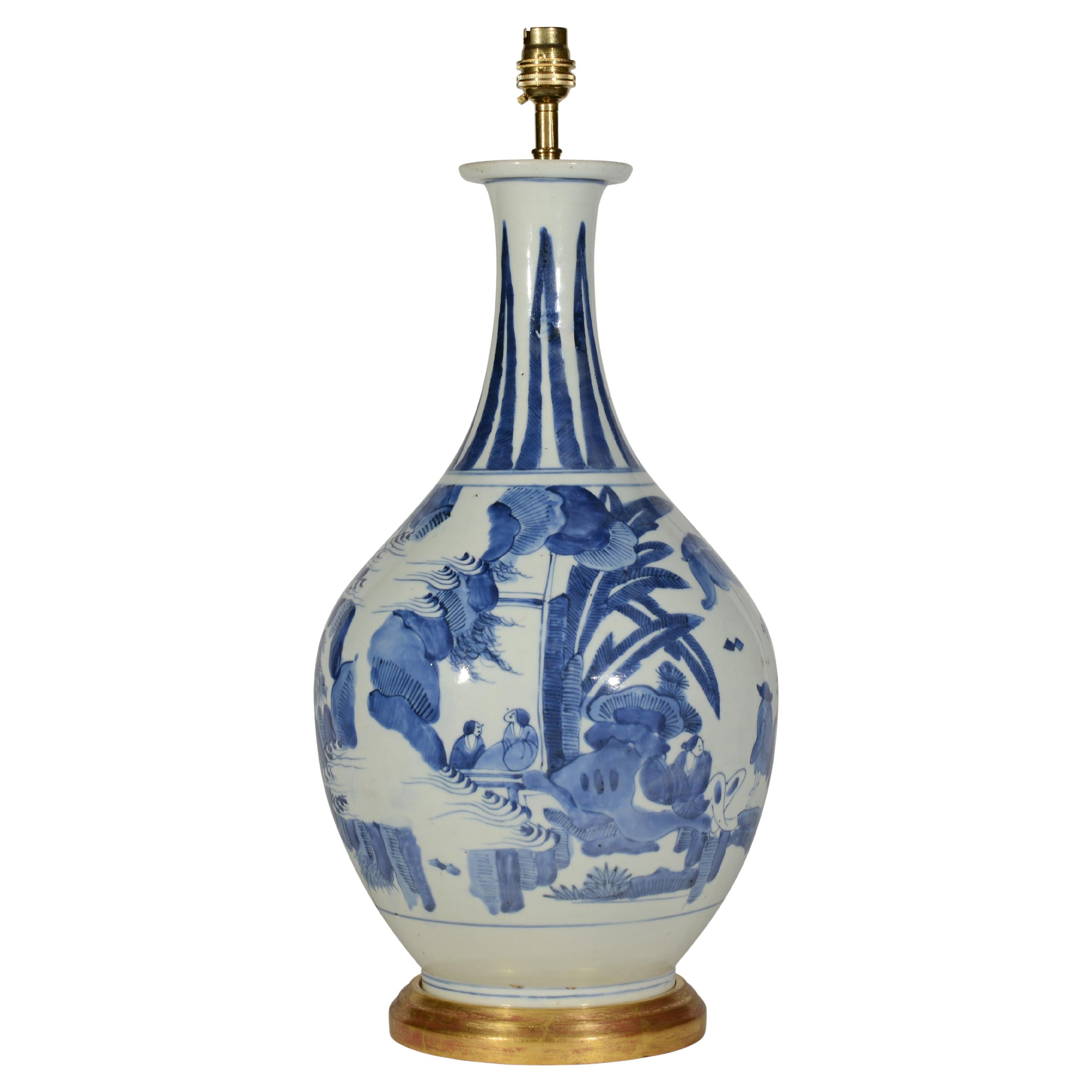 Lampe de table en porcelaine japonaise bleue et blanche du milieu du XVIIe siècle Arita