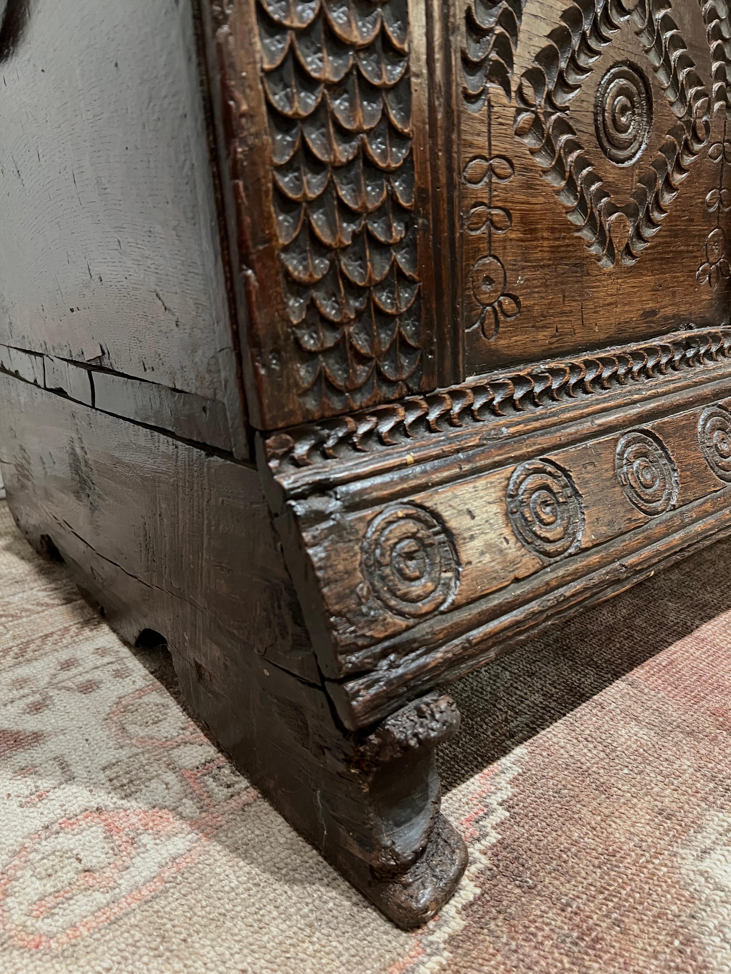 Mid-17th Century English Carved Oak Blanket Chest For Sale 3