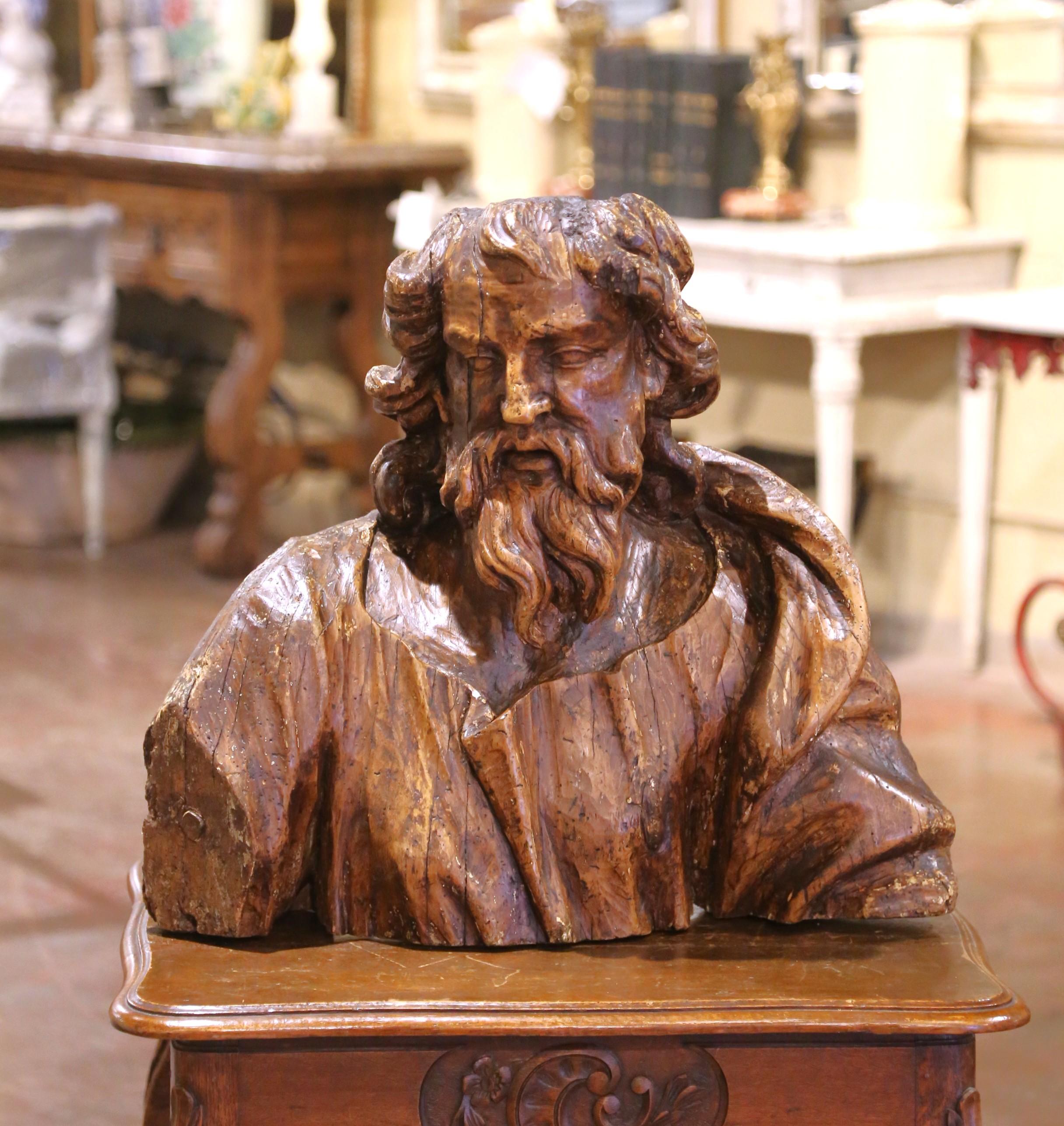 Mitte des 17. Jahrhunderts Französisch geschnitzt Nussbaum Büste von Saint Paul im Zustand „Hervorragend“ im Angebot in Dallas, TX