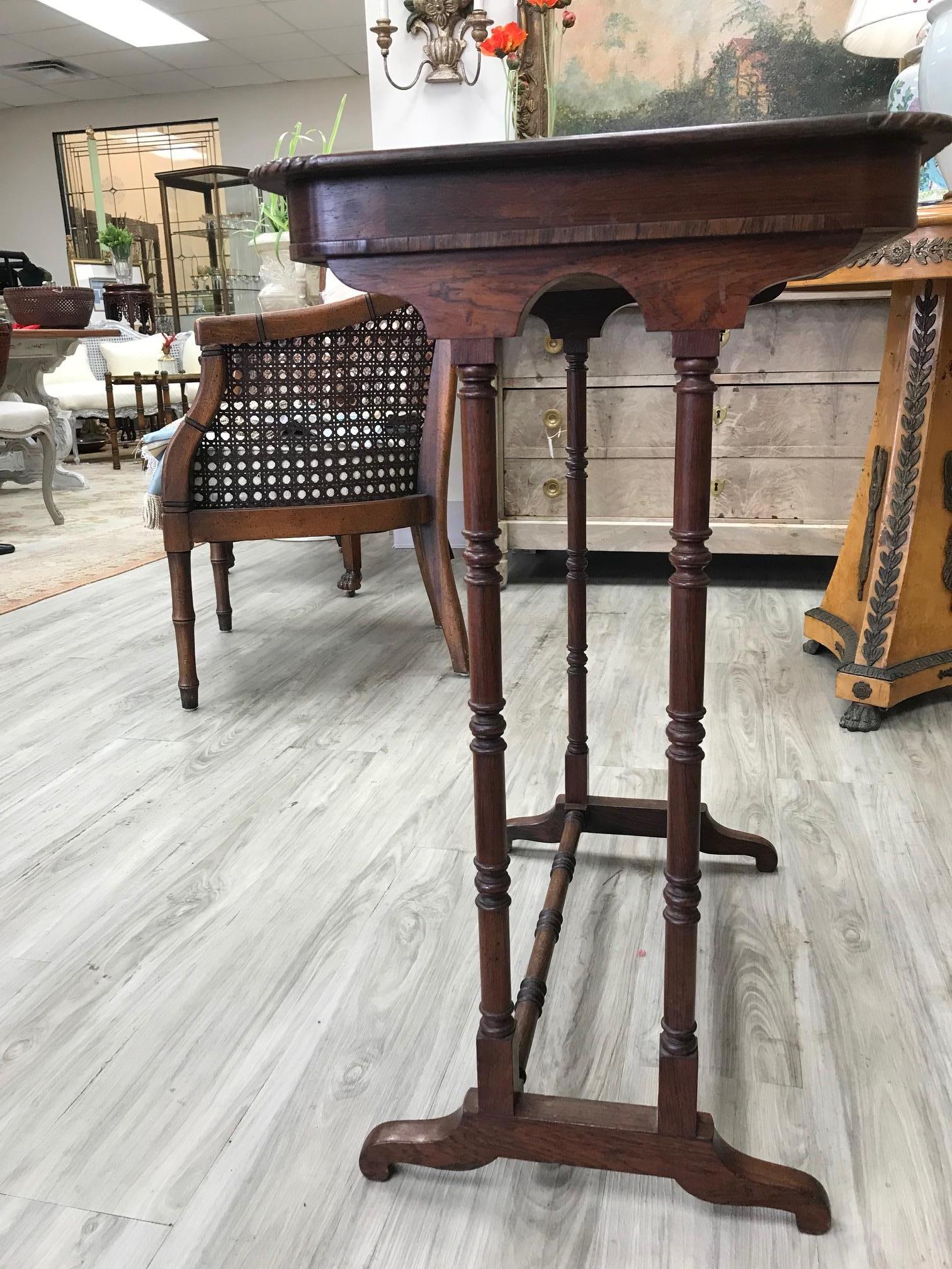 Mid-1800s Game Table In Excellent Condition For Sale In Chamblee, GA
