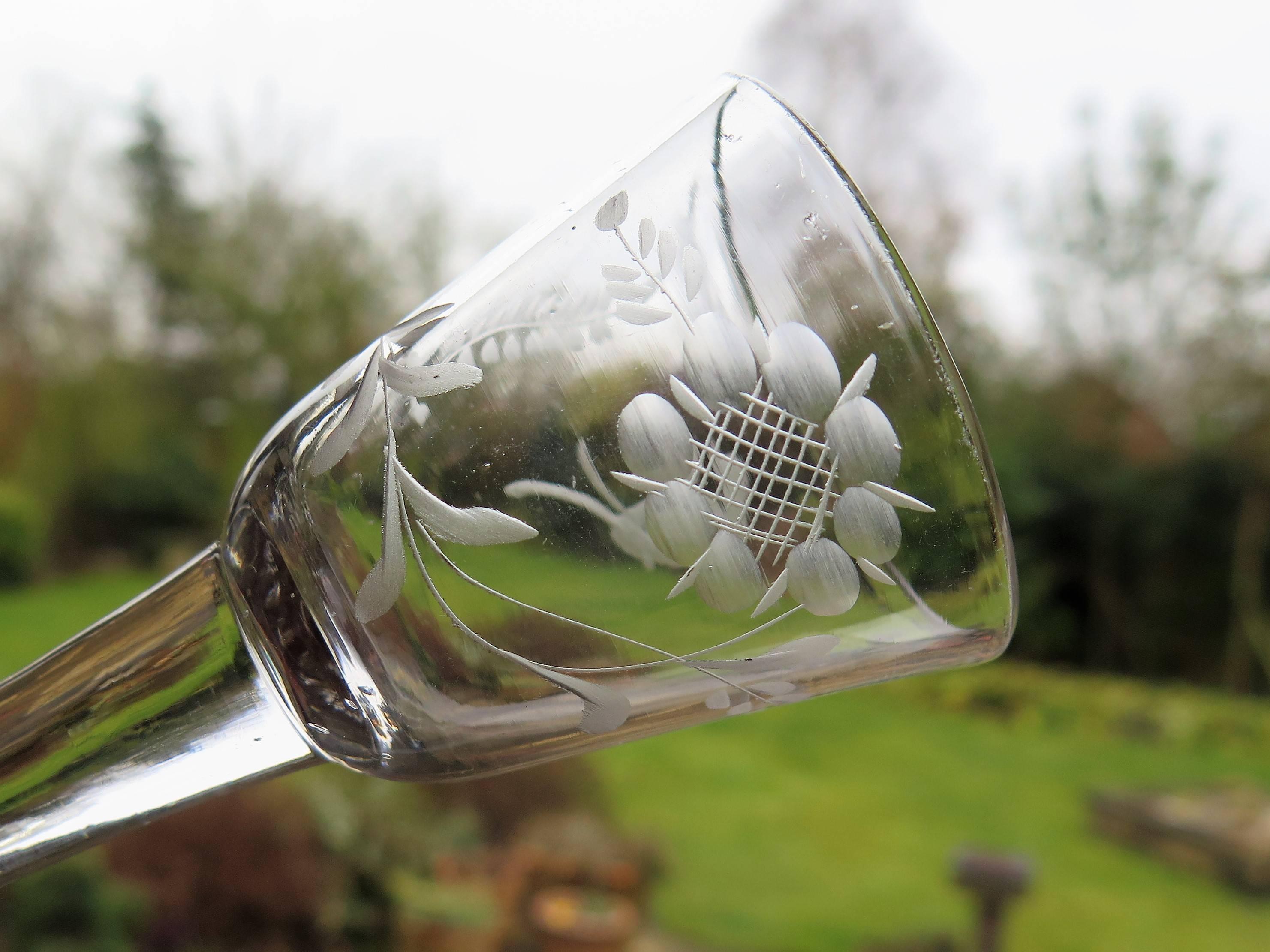 Hand-Crafted Mid-18th Century English Wine Drinking Glass Engraved Jacobite Rose, Handblown