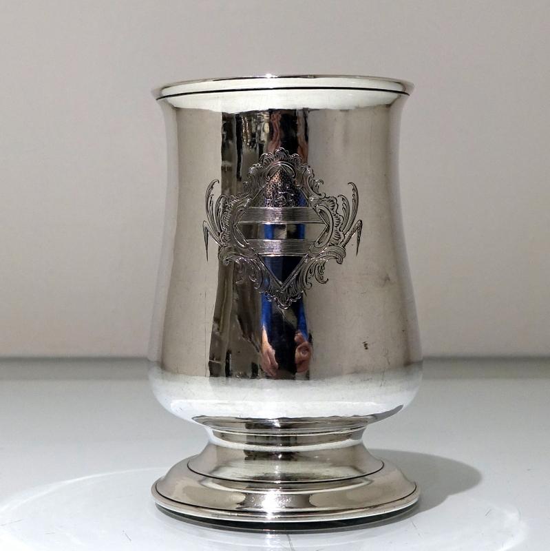 British Mid-18th Century Antique George II Sterling Silver 3/4 Pint Mug Newcastle, 1759 For Sale