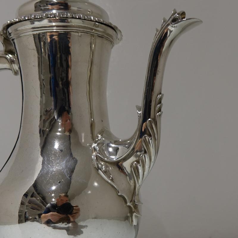 Mid-18th Century Antique George III Sterling Silver Coffee Pot, London, Rober For Sale 6