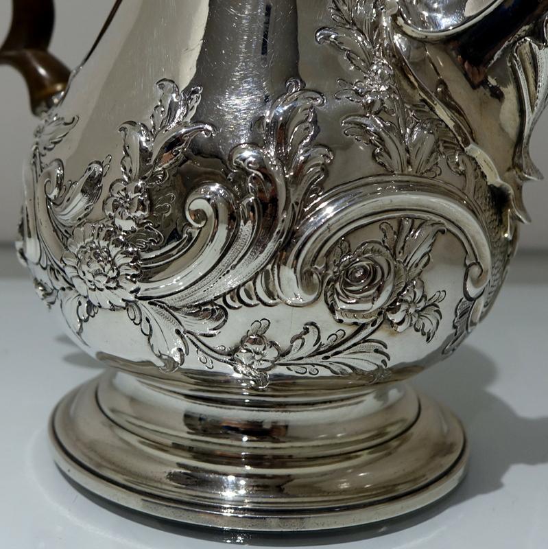 Mid-18th Century Antique George III Sterling Silver Rococo Coffee Pot, London For Sale 5