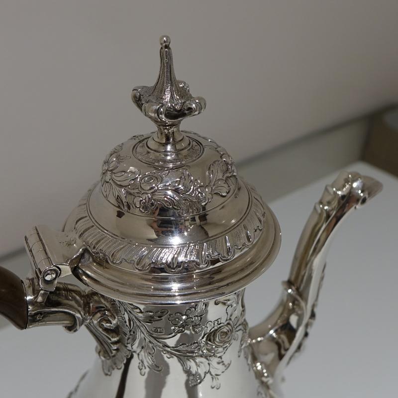 Mid-18th Century Antique George III Sterling Silver Rococo Coffee Pot, London For Sale 6