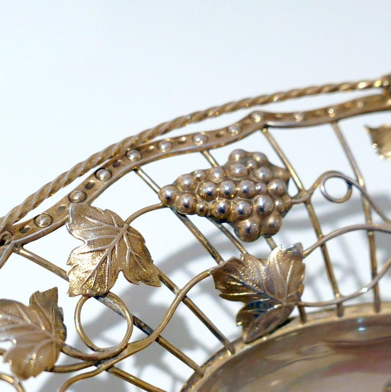 Mid18th Century Antique III Sterling Silver Sweetmeat Basket London 1767 For Sale at 1stDibs
