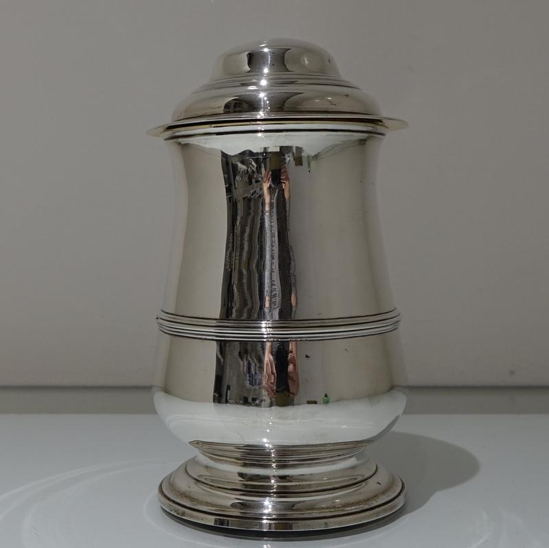 Georgian Mid-18th Century Antique George III Sterling Silver Tankard & Cover London 1765  For Sale