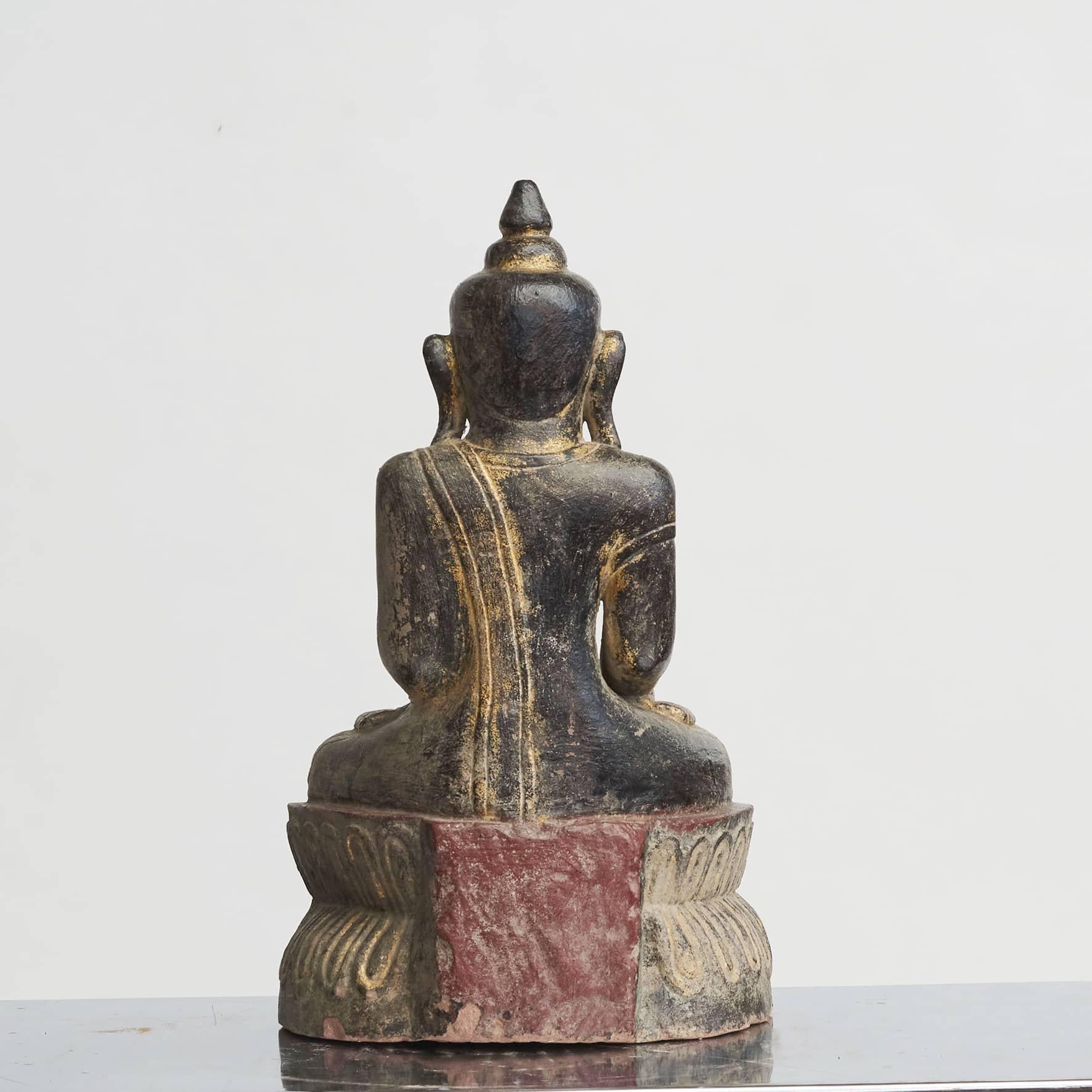 Gilt Mid-18th Century Burmese Stone Buddha For Sale