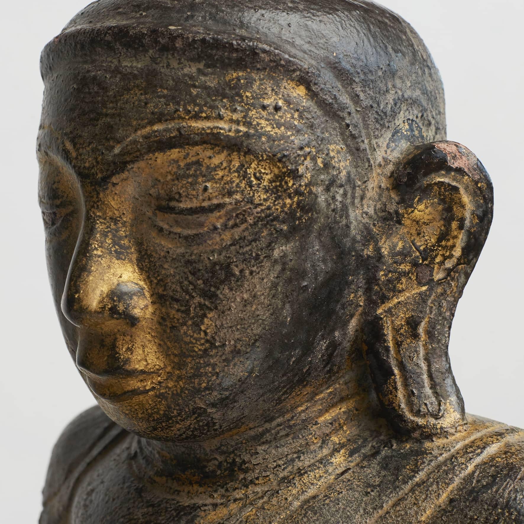 Mid-18th Century Burmese Stone Buddha For Sale 1