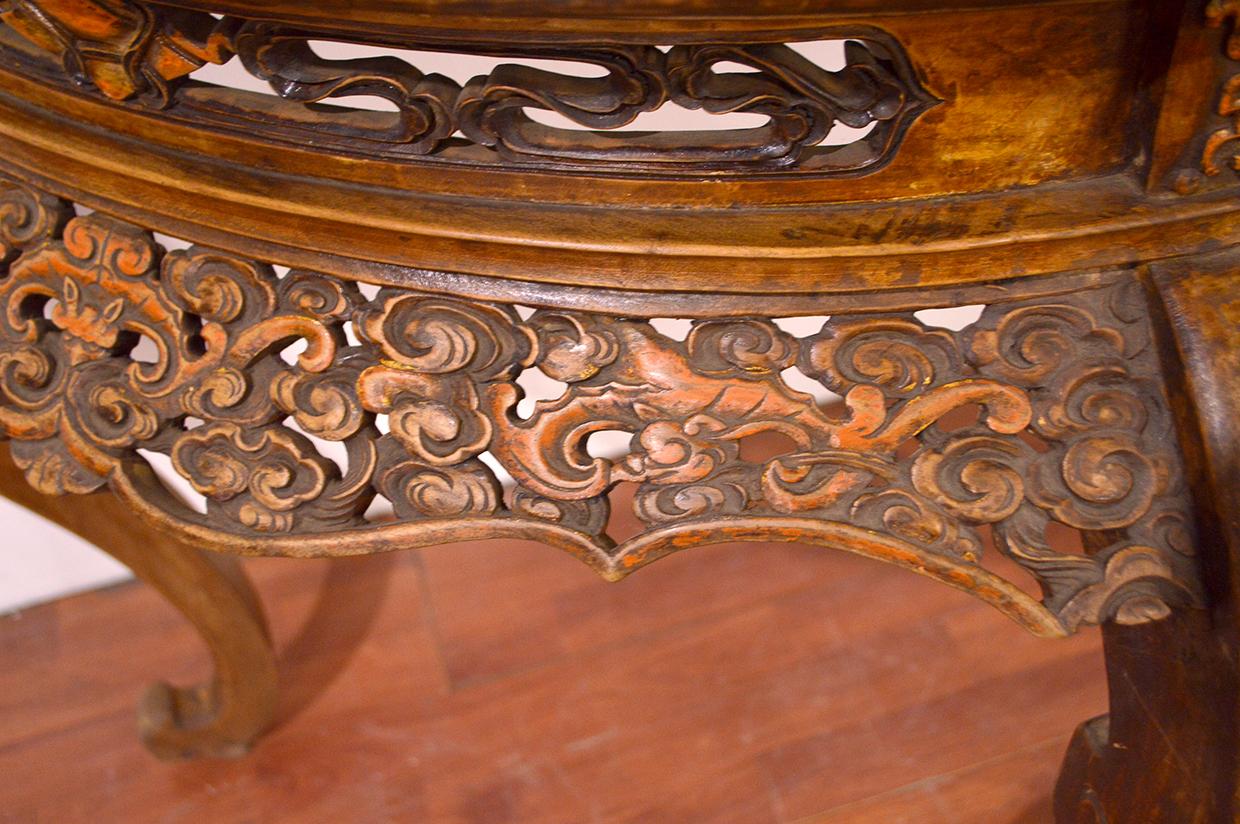 Mid-18th Century Chinese Half Moon Table in Northern Elm For Sale 8