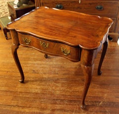 Tavolo da tè olandese della metà del XVIII secolo