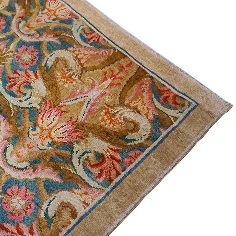 Mid-18th Century English George III Axminster Carpet (13'8