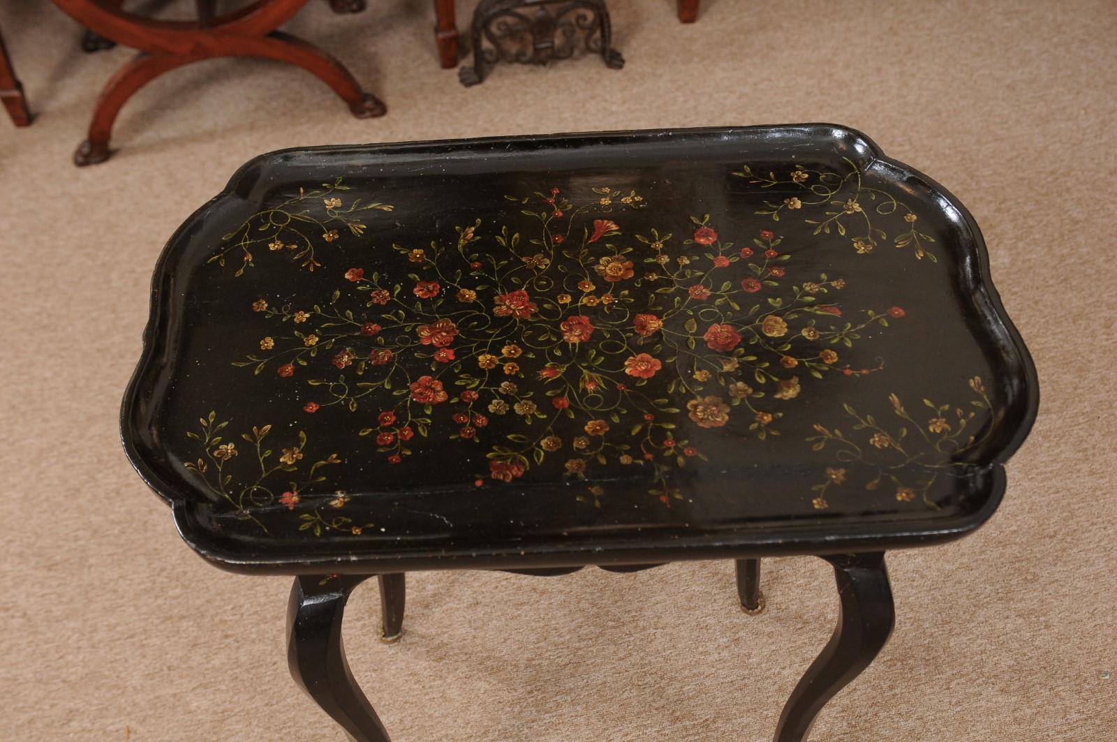 Mid-18th Century French Black Lacquered Louis XV Tray Top Table  1