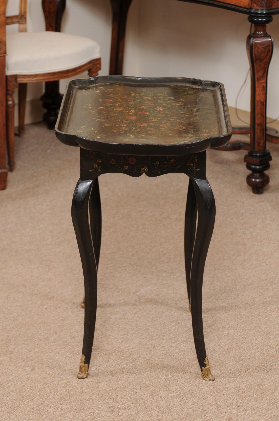 Mid-18th Century French Black Lacquered Louis XV Tray Top Table  2