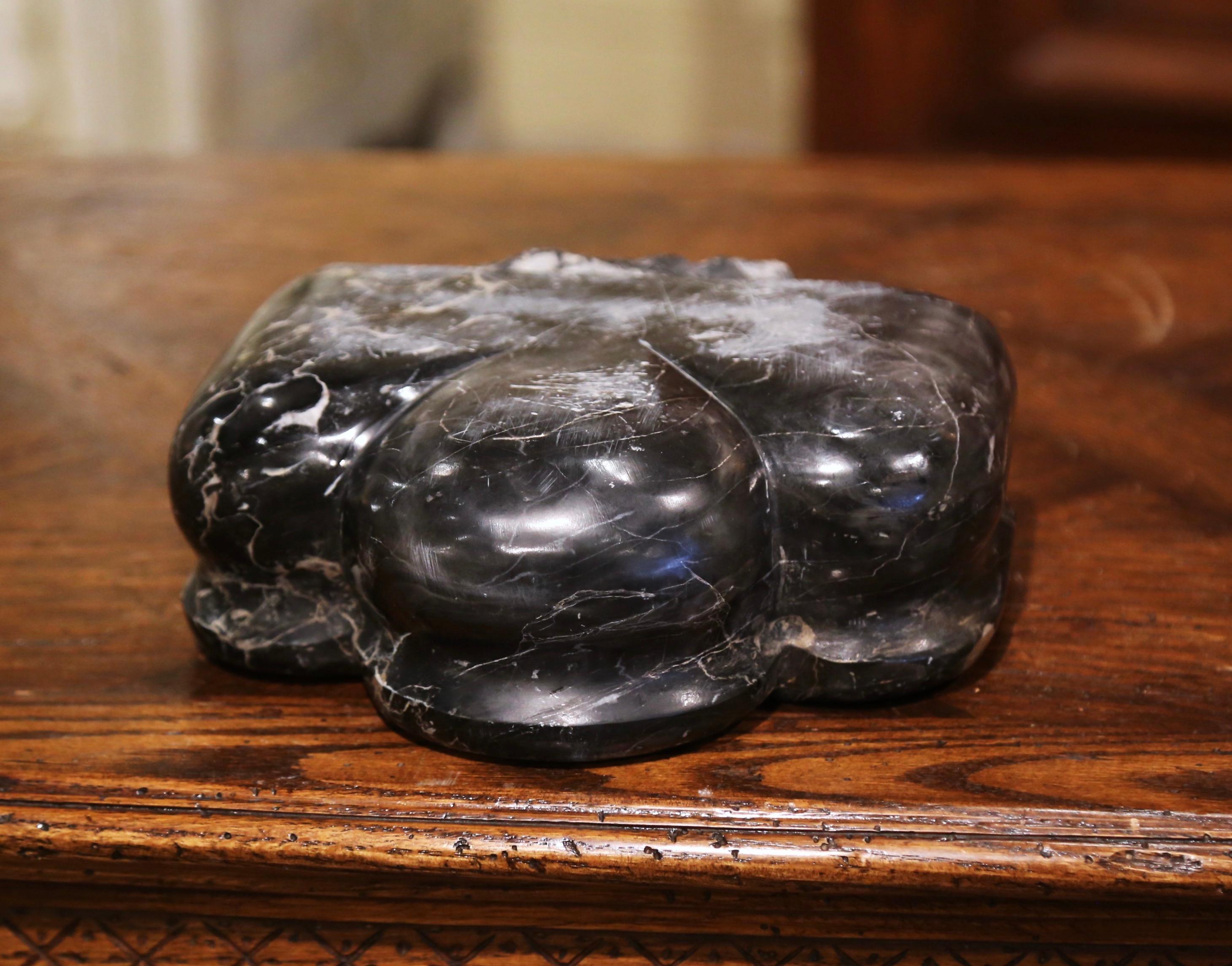 Mid-18th Century French Carved Black and Grey Marble Shell Stoup 3