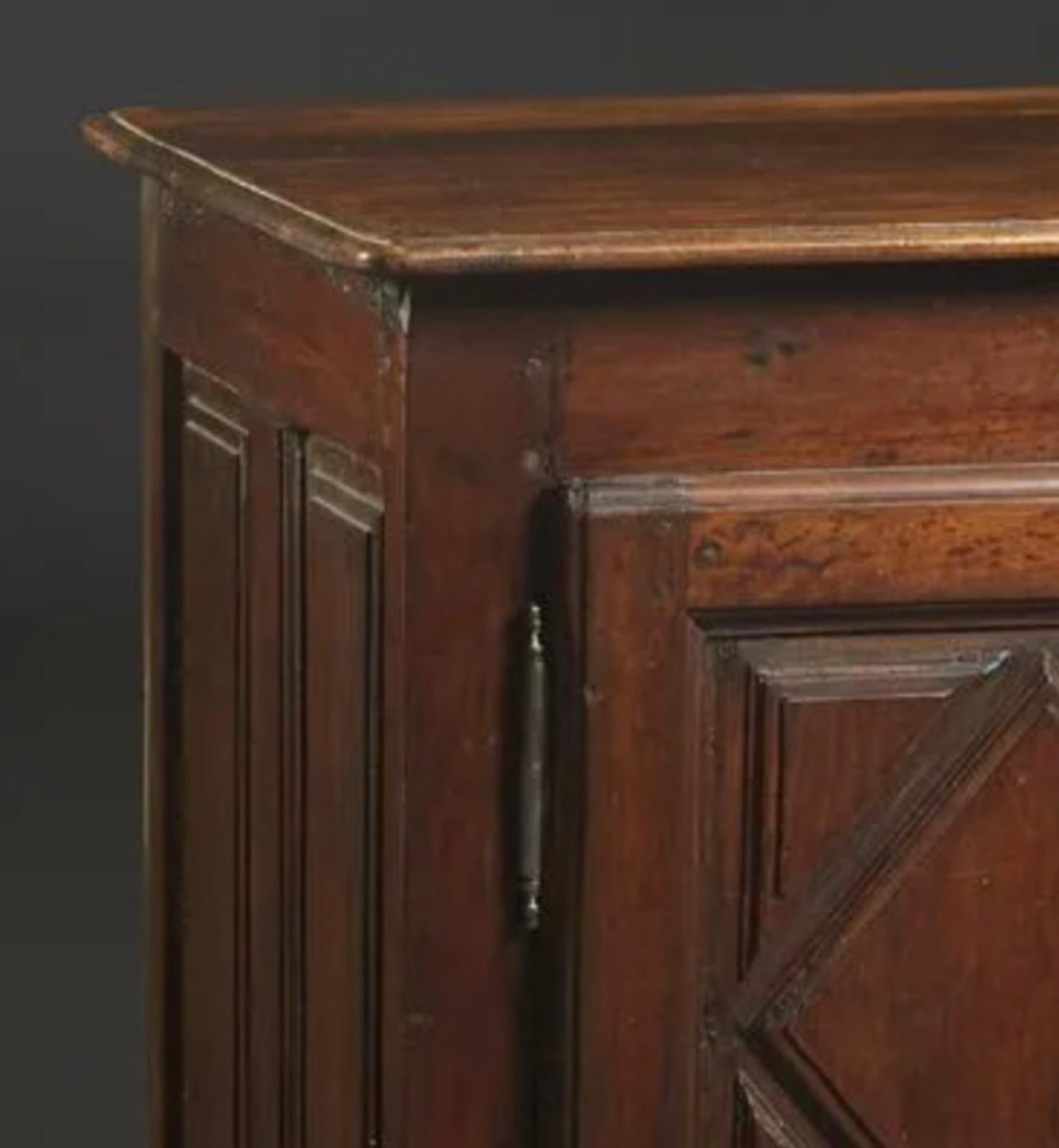 Mid 18th Century French Louis XIII Cabinet In Good Condition In New York, NY