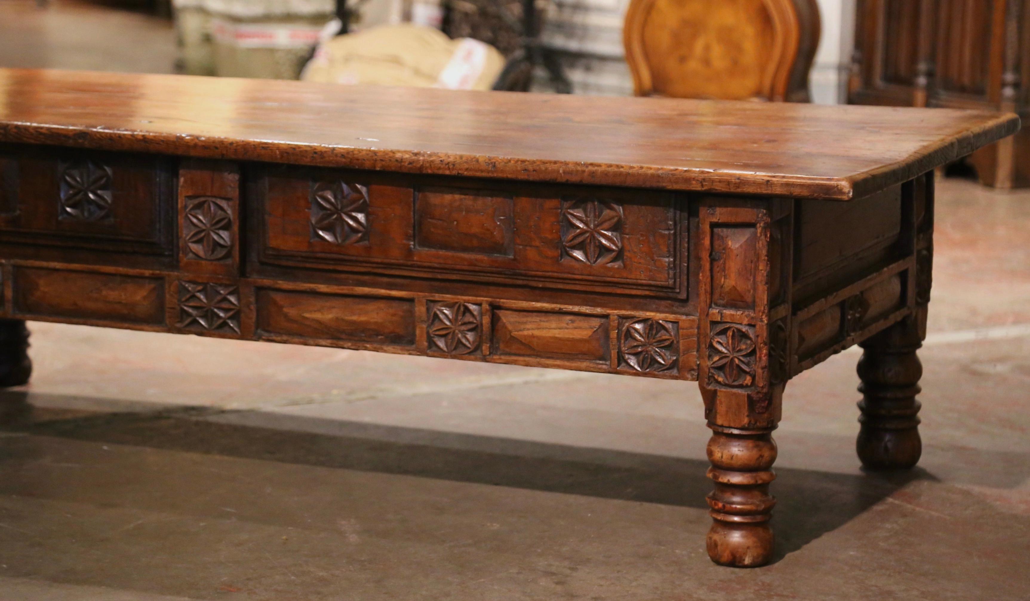 Mid-18th Century French Louis XIII Carved Chestnut Three Drawers Coffee Table 9