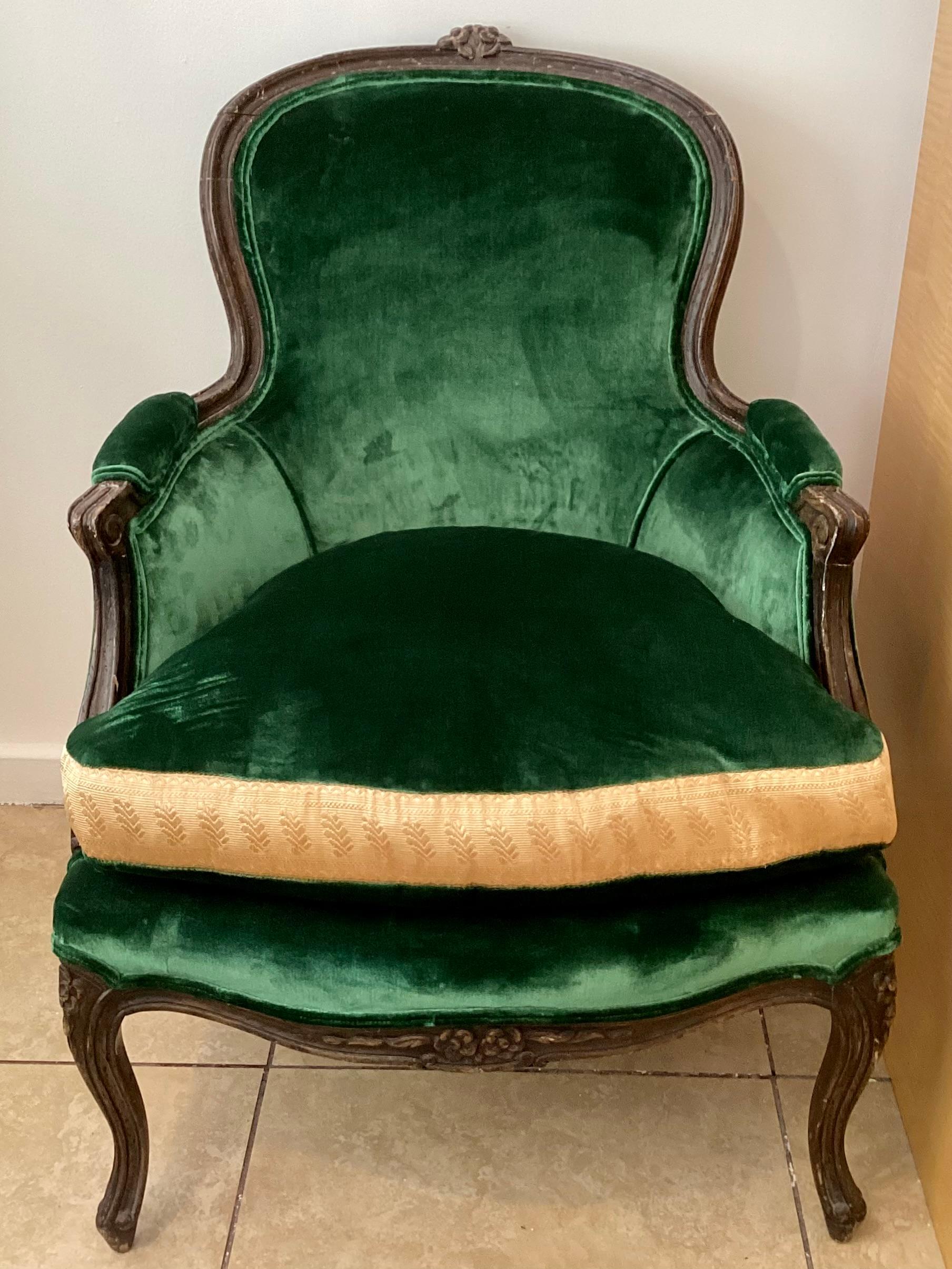 Mid-18th Century French Louis XV Bergere in Todd Hase Upholstery In Good Condition For Sale In Los Angeles, CA