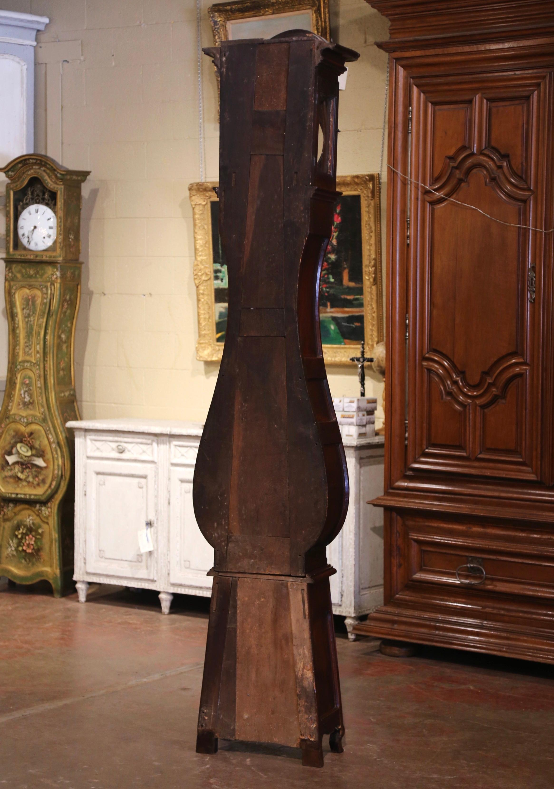 Mid-18th Century, French, Louis XV Carved Walnut Grandfather Clock with Rooster 11