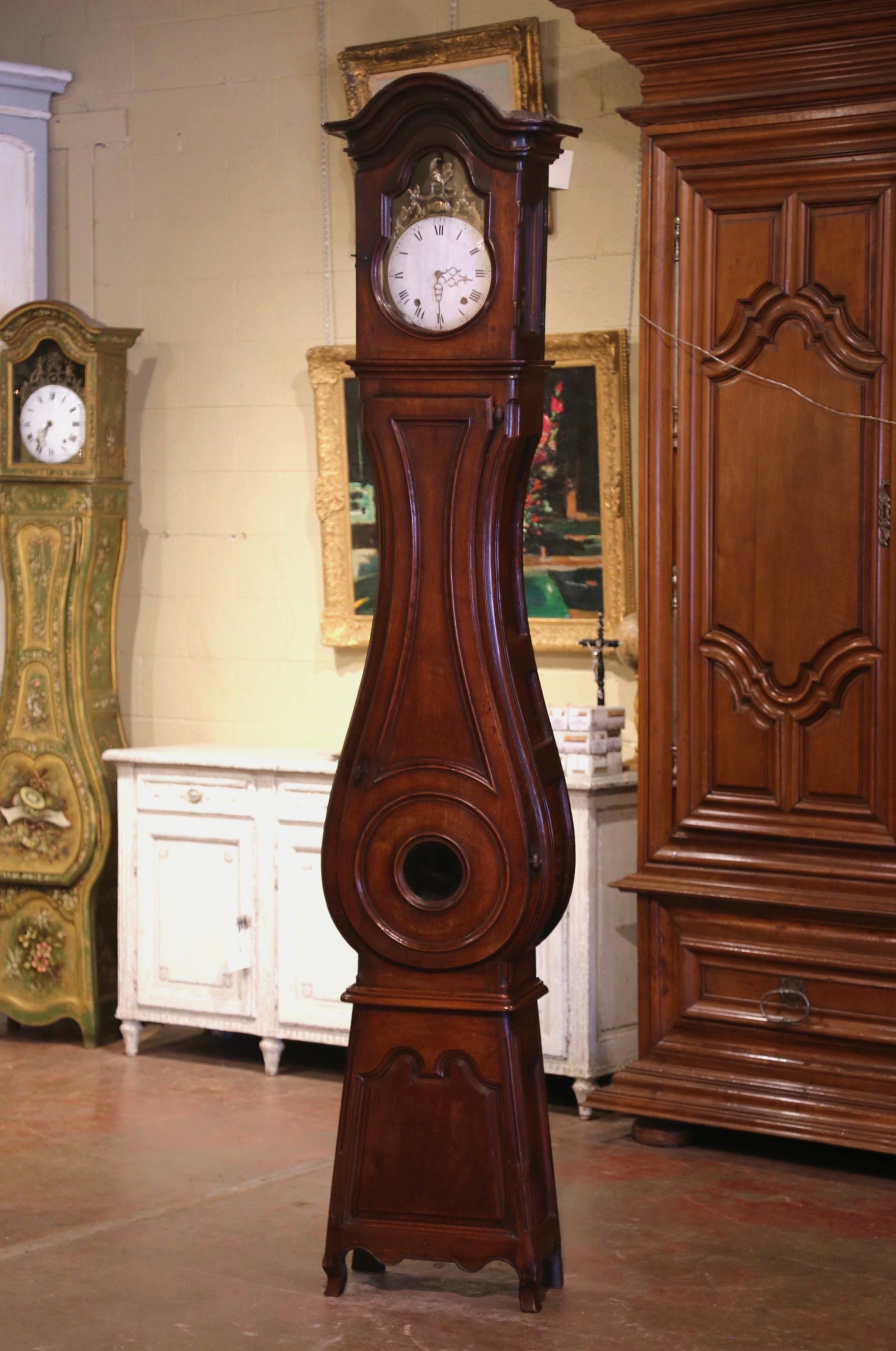 Mid-18th Century, French, Louis XV Carved Walnut Grandfather Clock with Rooster 1