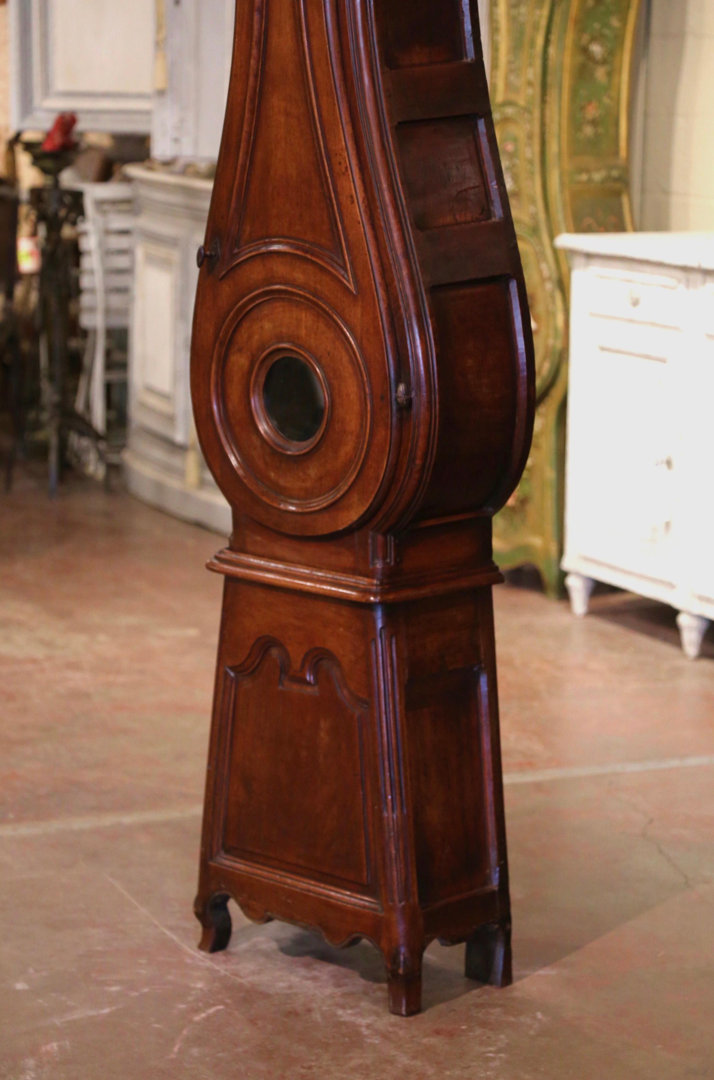 Mid-18th Century, French, Louis XV Carved Walnut Grandfather Clock with Rooster 3