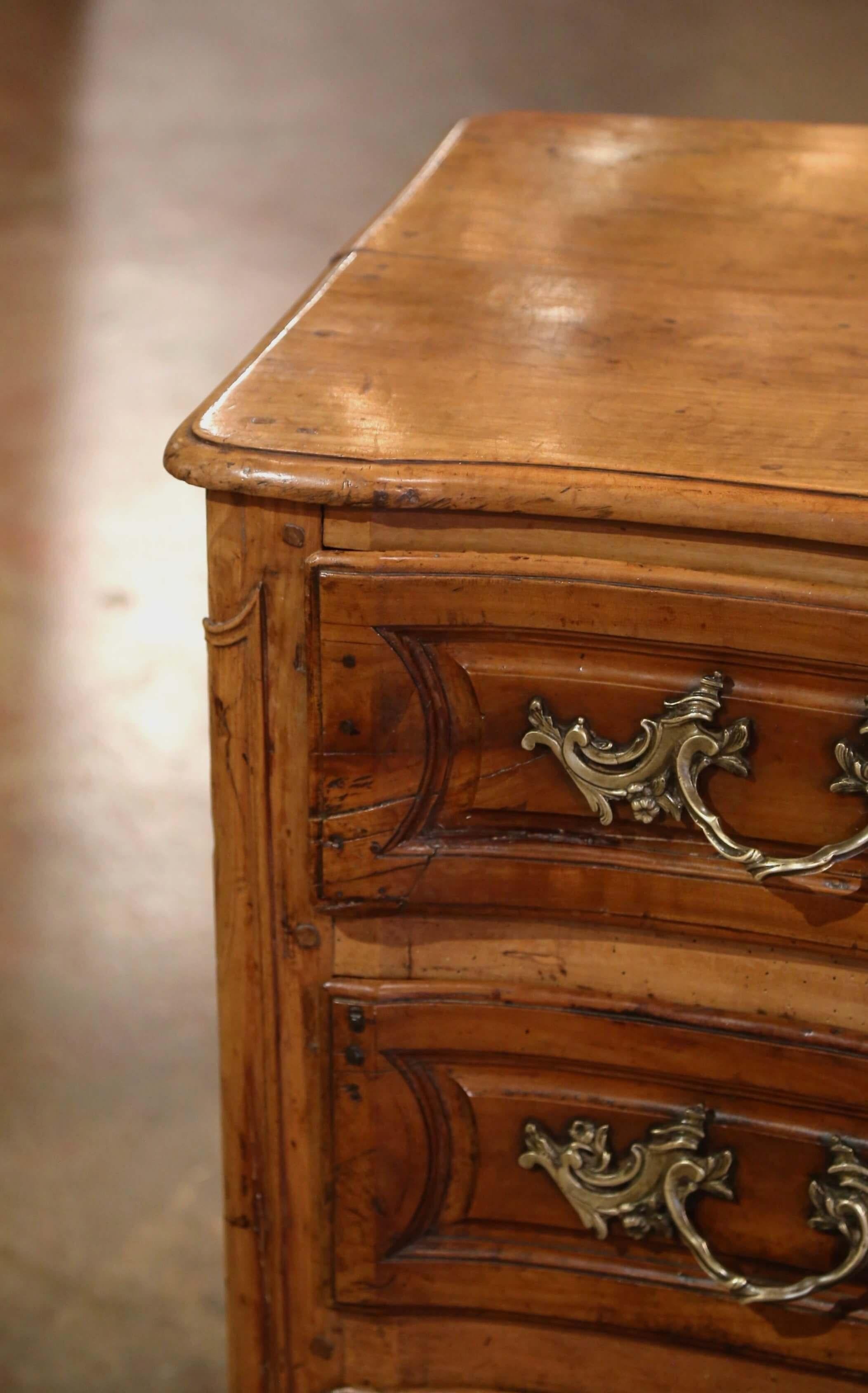 Mid-18th Century French Louis XV Carved Walnut Three Drawer Commode Chest For Sale 8
