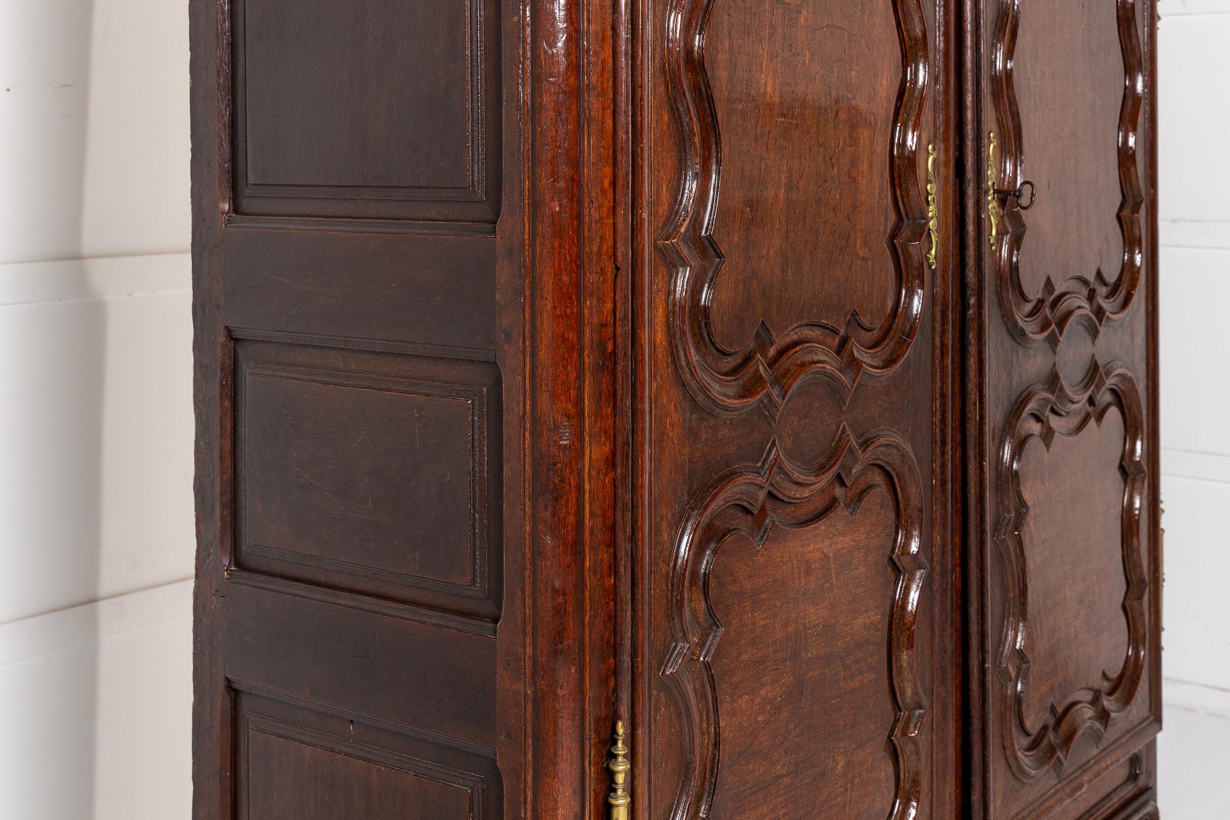 Mid 18th Century French Oak Armoire For Sale 4