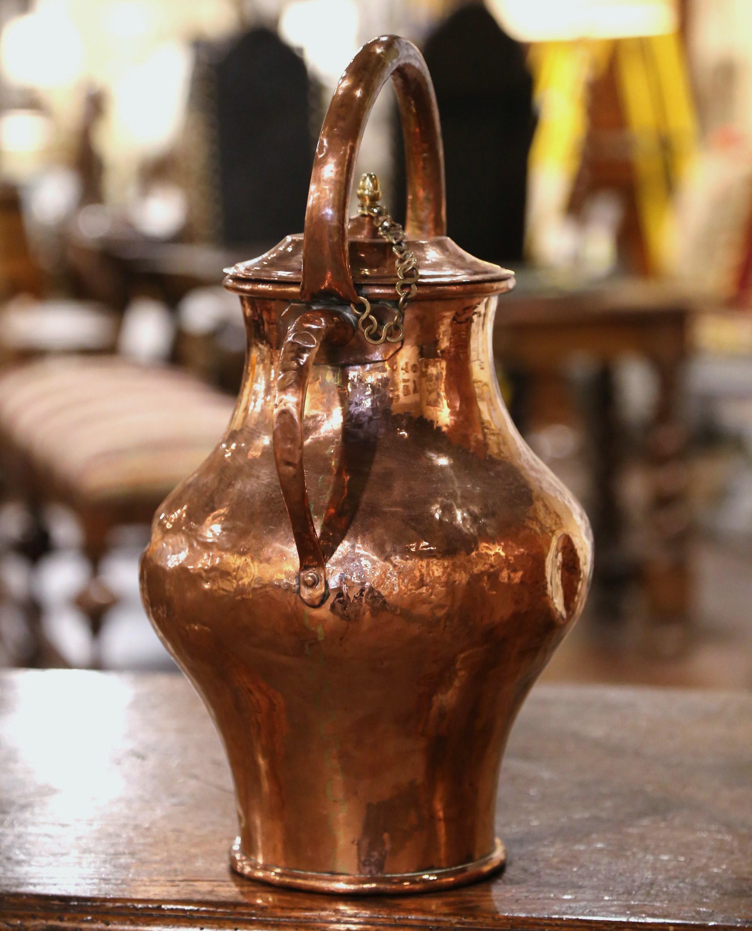 Hand-Crafted Mid-18th Century French Polished Copper Water Pitcher with Lid For Sale