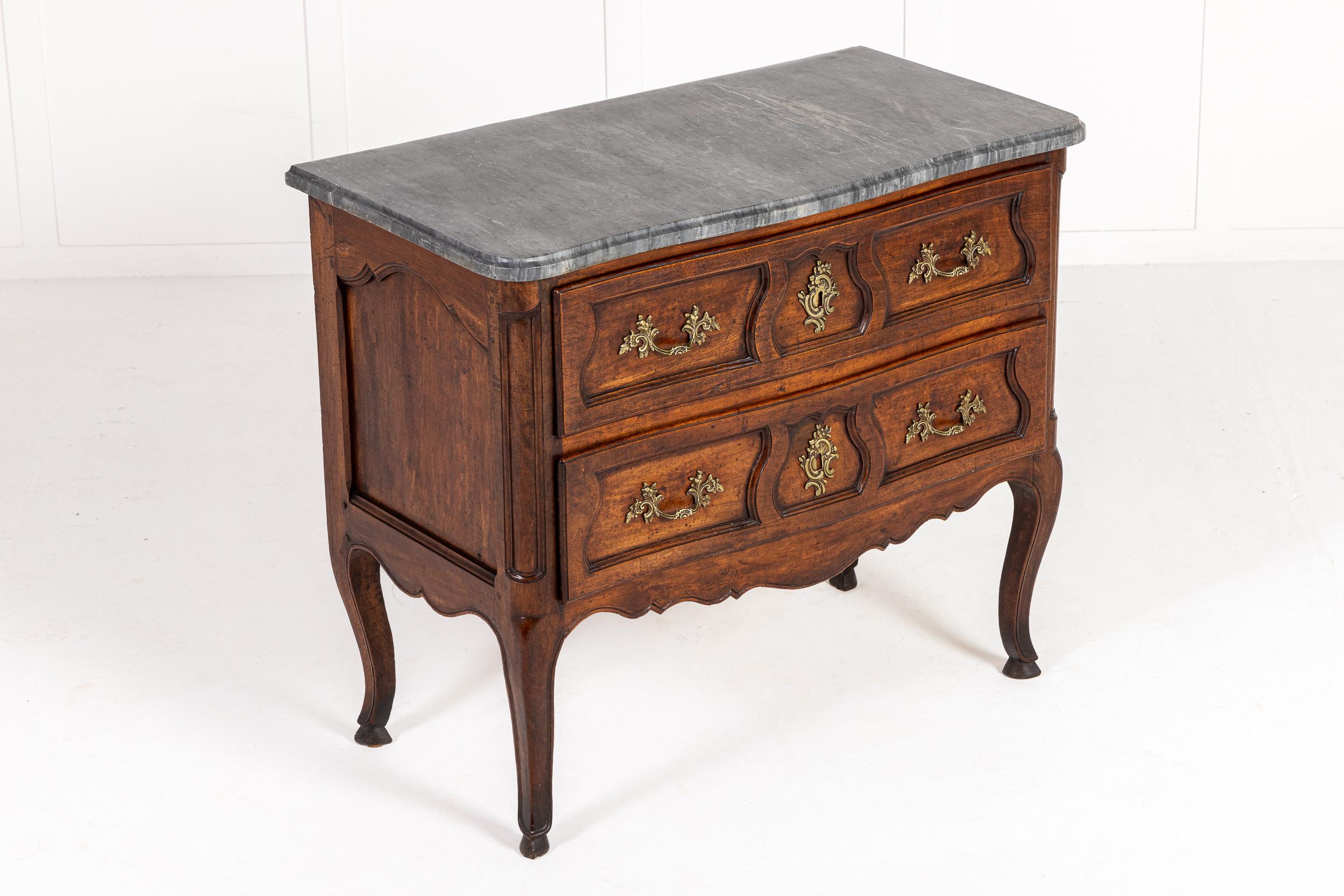 Mid 18th Century French Walnut Commode with Marble Top For Sale 5